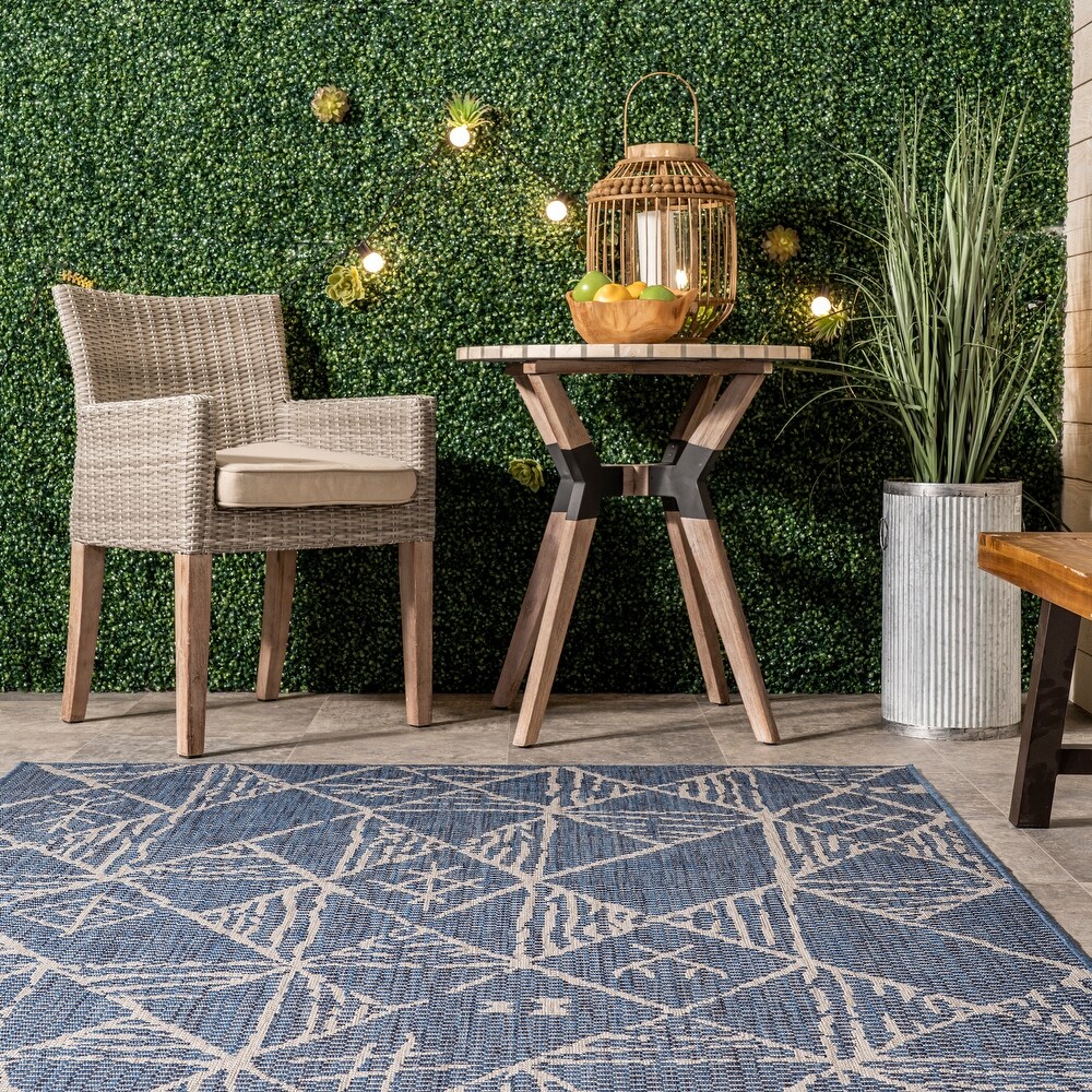 Brooklyn Rug Co Marlow Geometric Aztec Indoor/Outdoor Area Rug