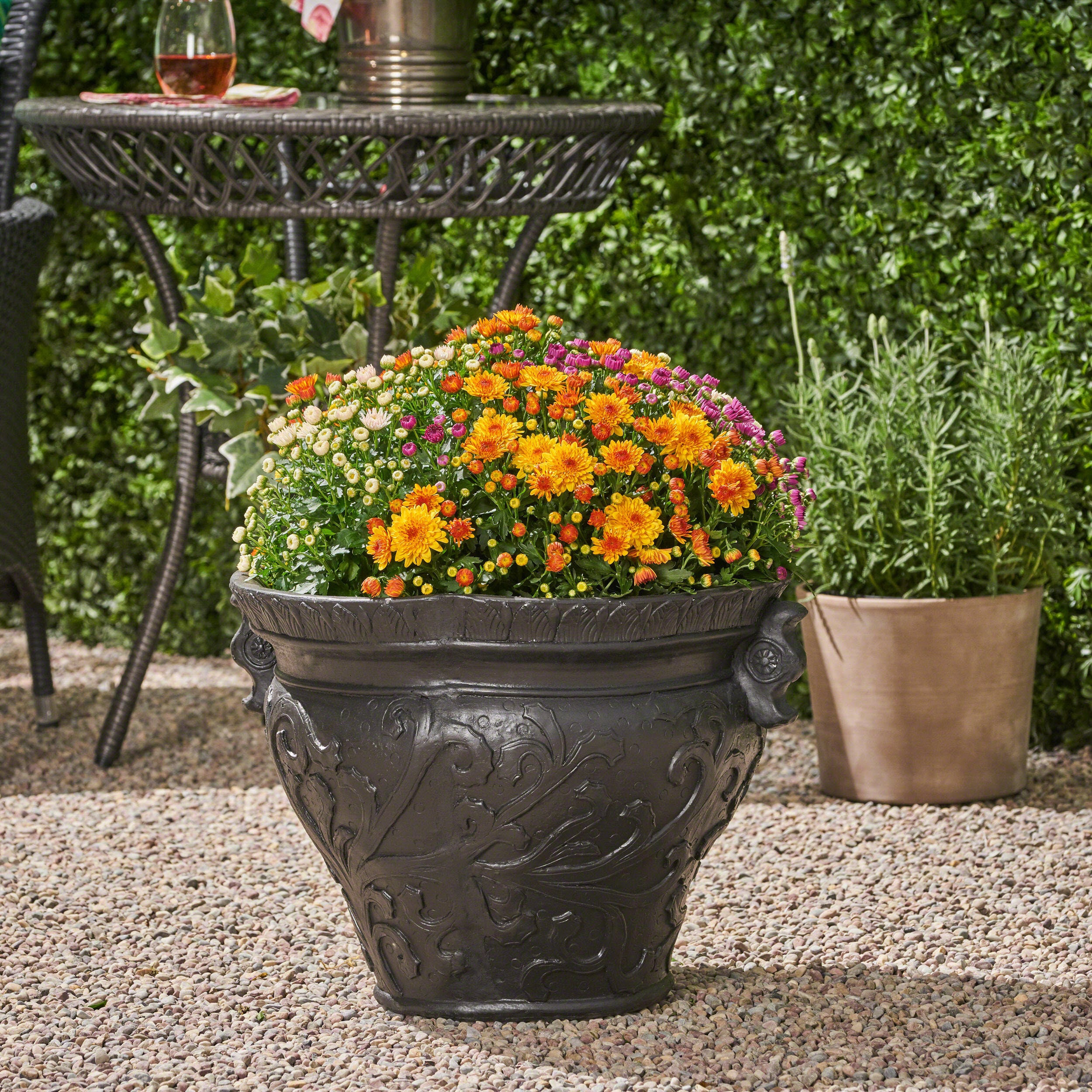 Doreen Lightweight Concrete Round Garden Urn Planter Pot