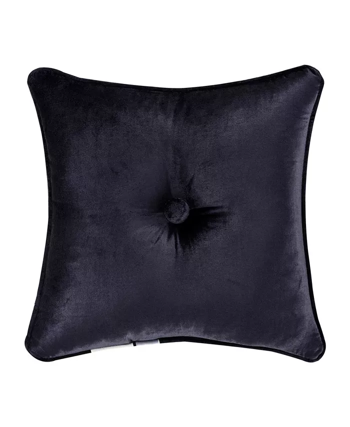 J Queen New York Middlebury Square Decorative Pillow， 18