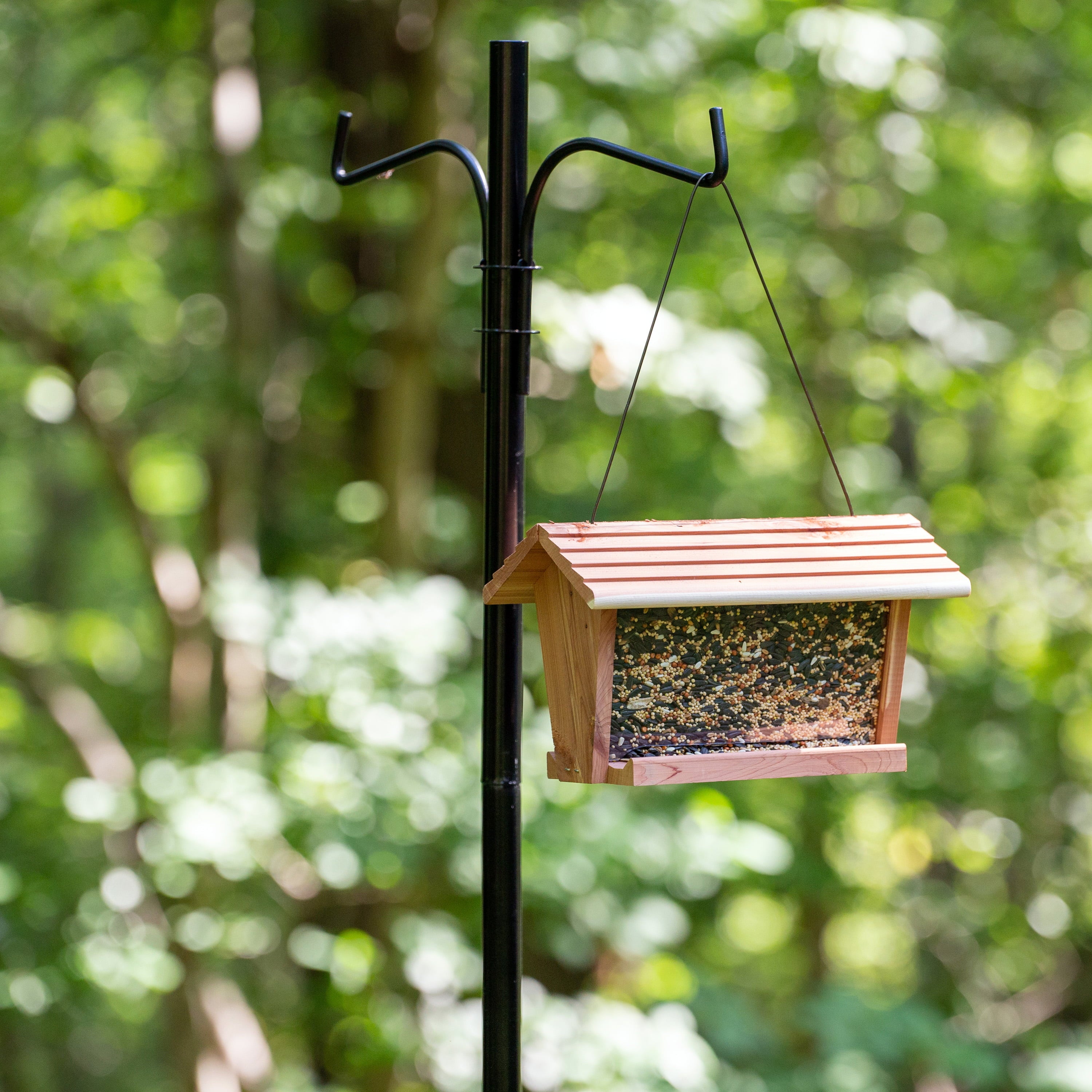 Pennington Cedar Natures Friend Bird Feeder