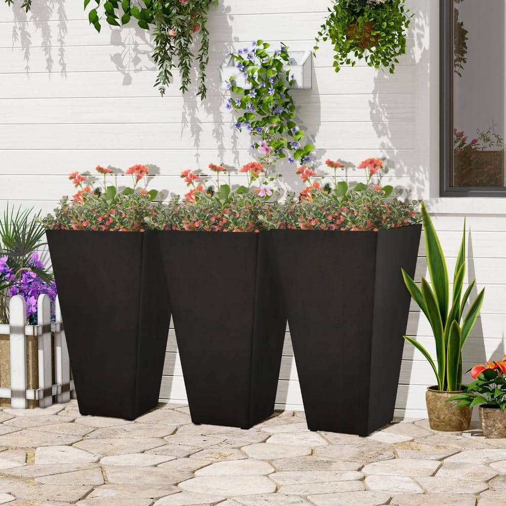 Outsunny Black Plastic Tall Plastic Planters Outdoor and Indoor Plastic Garden Flower Pots (3-Pack) 845-718BK