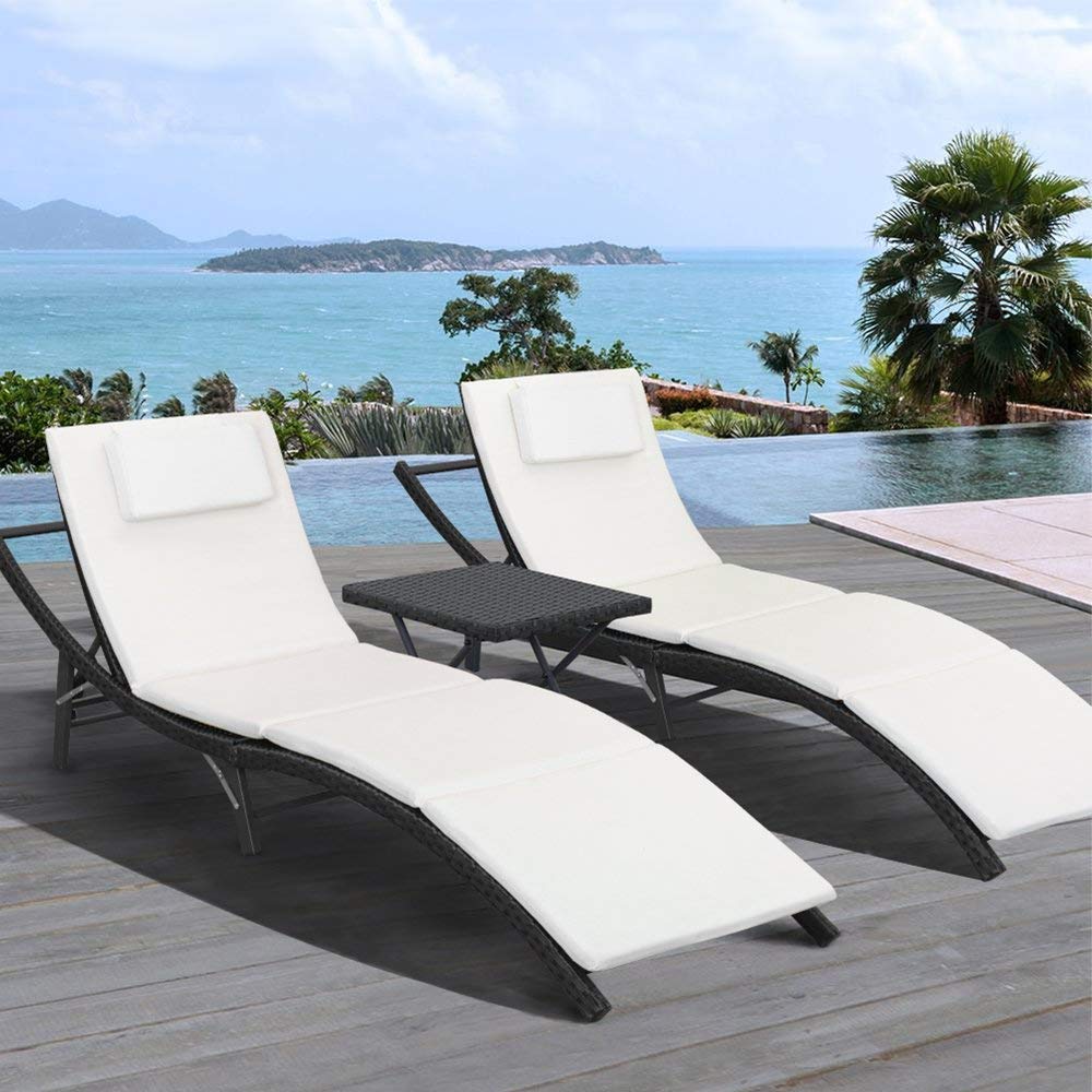 Lacoo 3 Pieces Outdoor Chaise Lounge Chair Patio Furniture Adjustable Folding Lawn Poolside Chaise Lounge Chair PE Rattan Patio Seating with Folding Table, Beige