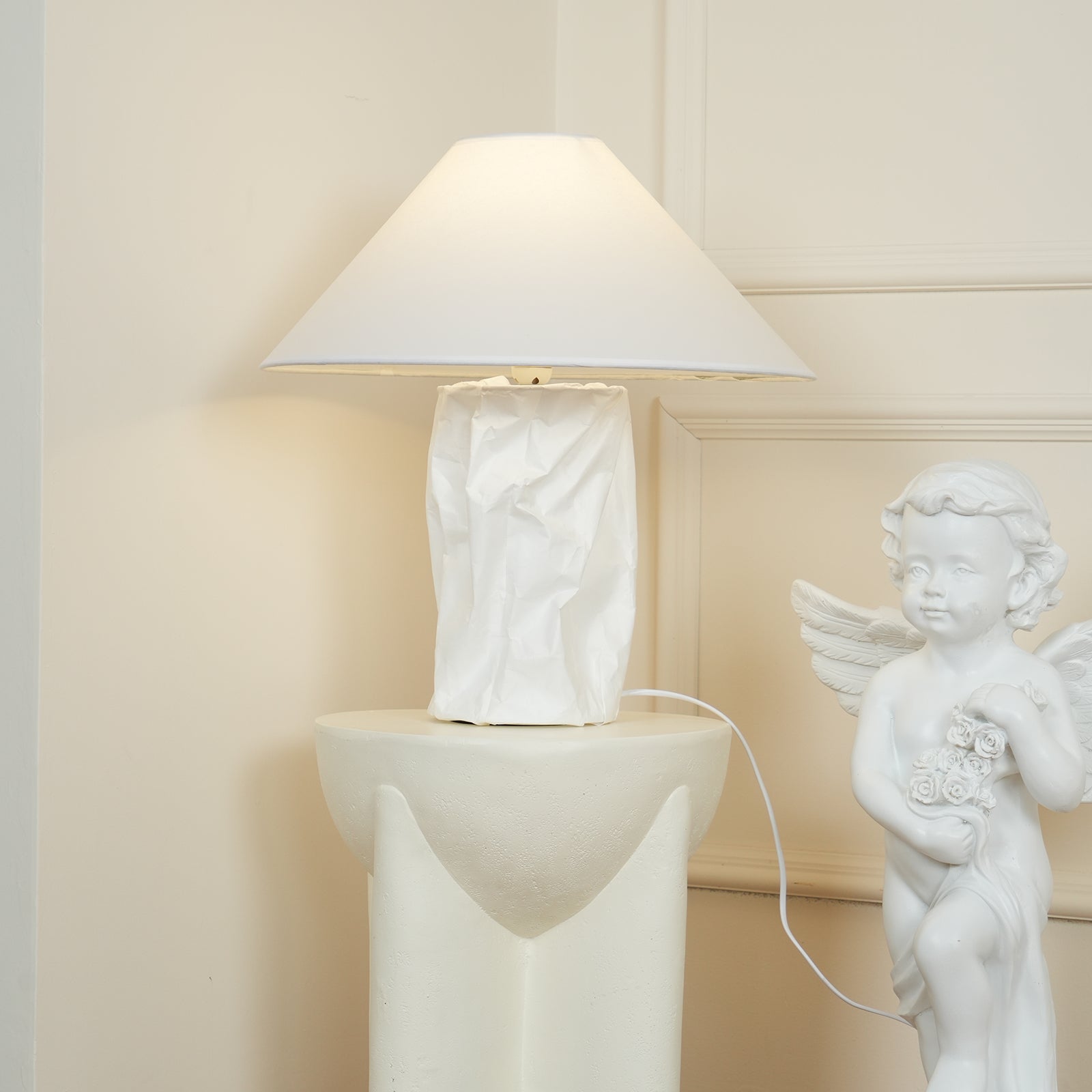 Lampampe Table Lamp