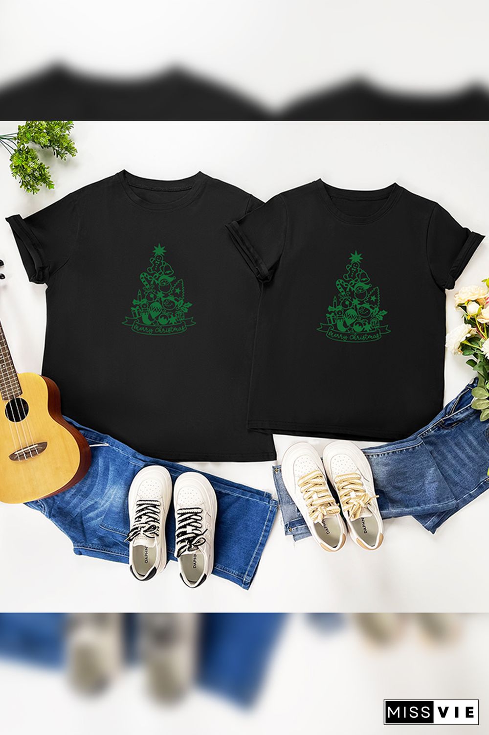 Christmas Tree Couple T-shirt Wholesale