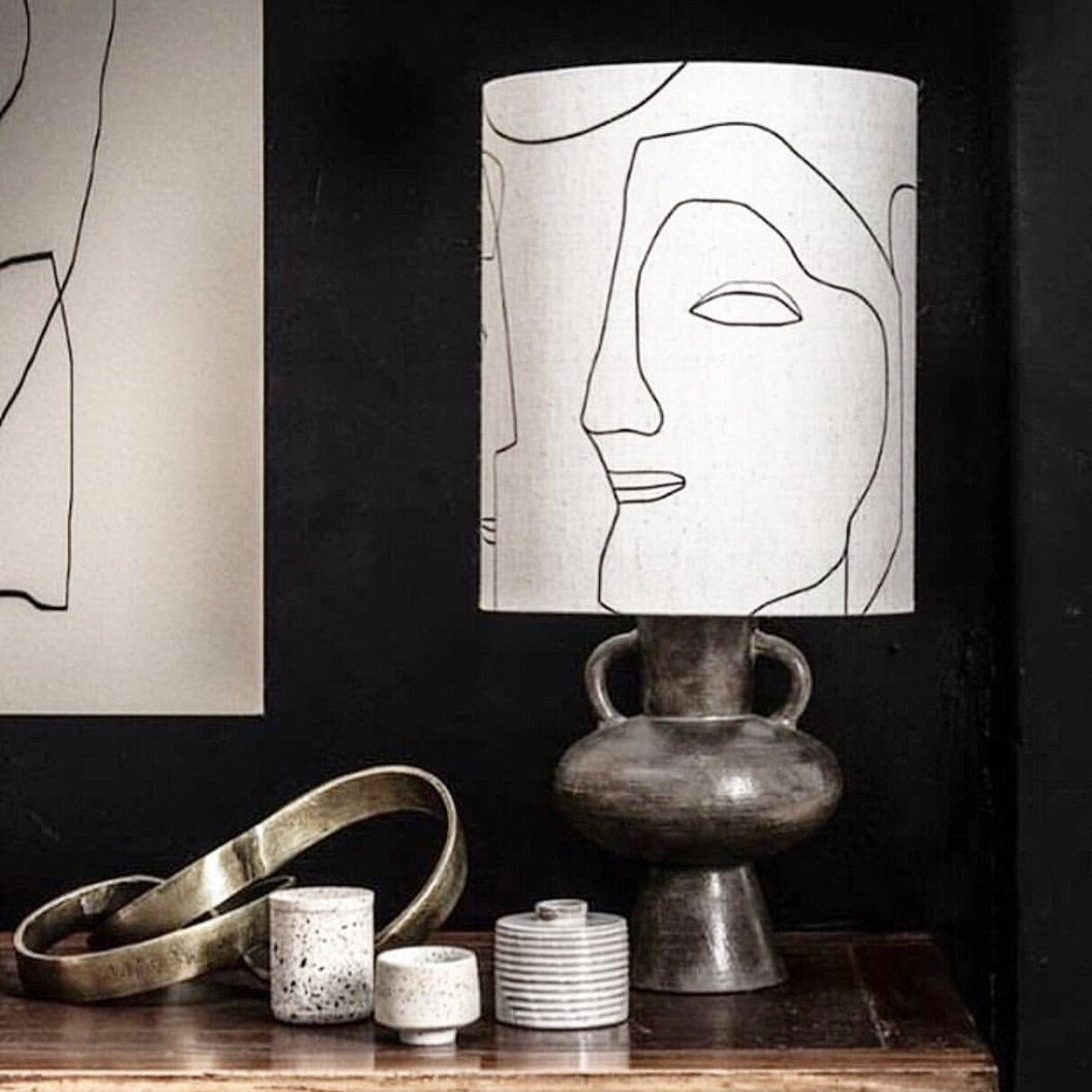 Printed faces table lamp - charcoal base