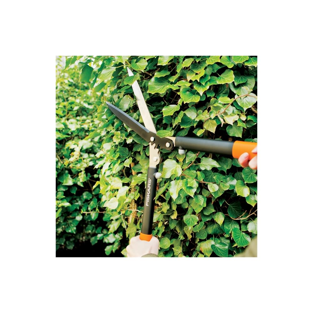 Fiskars 10 Steel Blade Hedge Shear with Aluminum Handle