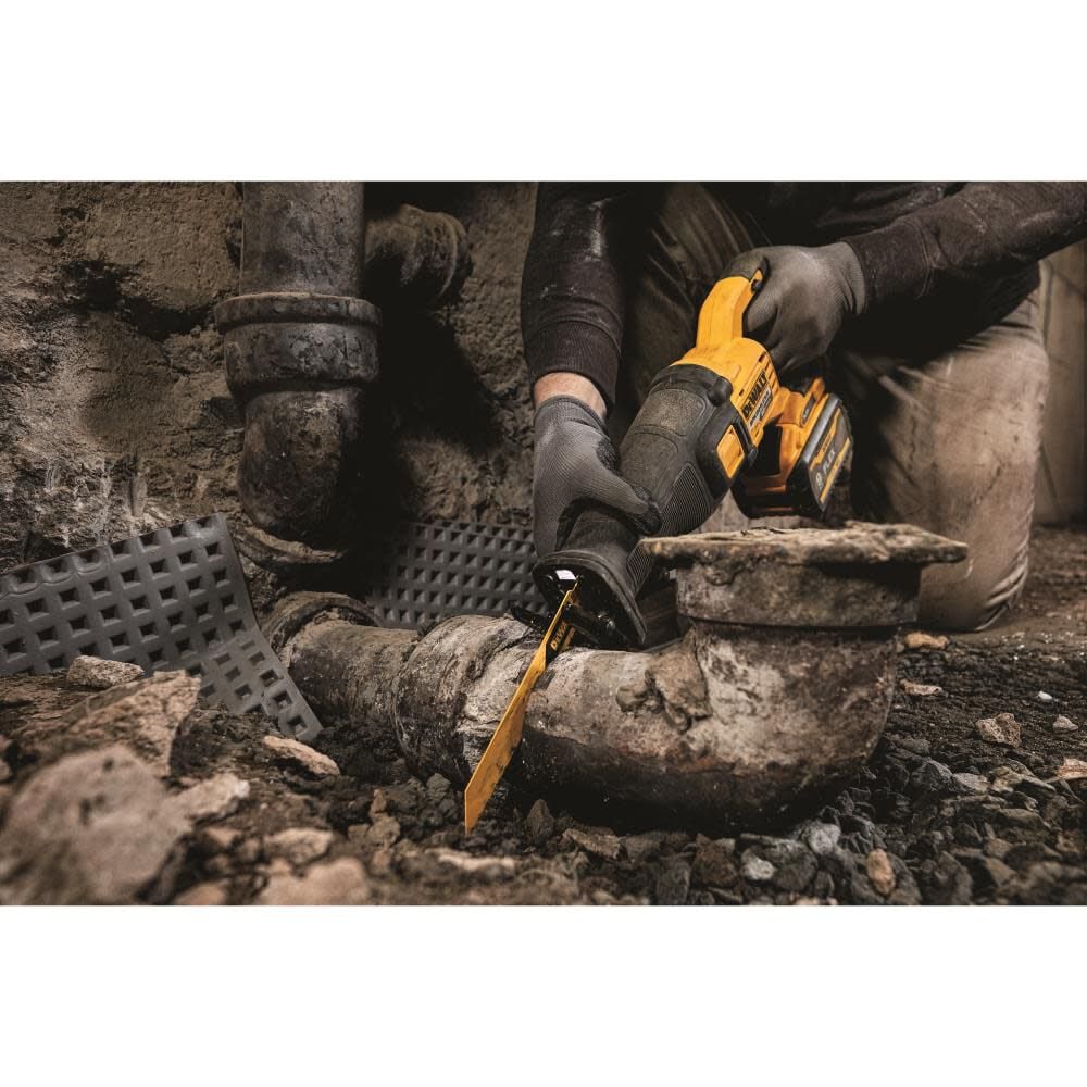 DEWALT FLEXV 60V MAX Reciprocating Saw Kit DCS389X2 from DEWALT