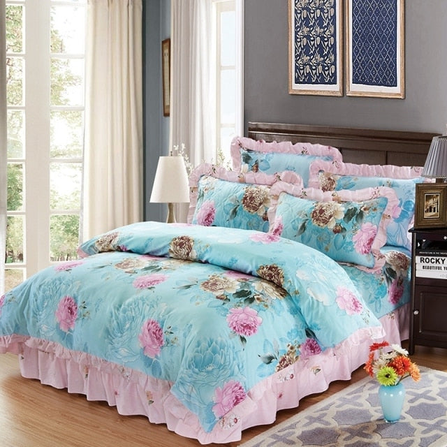 Lovin Fest Duvet Cover Set