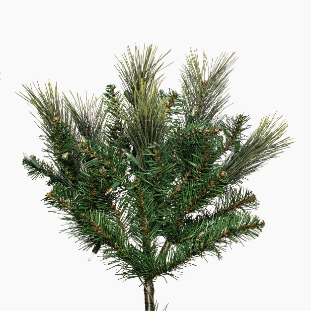 Vickerman Emerald Mixed Fir Artificial Christmas Tree