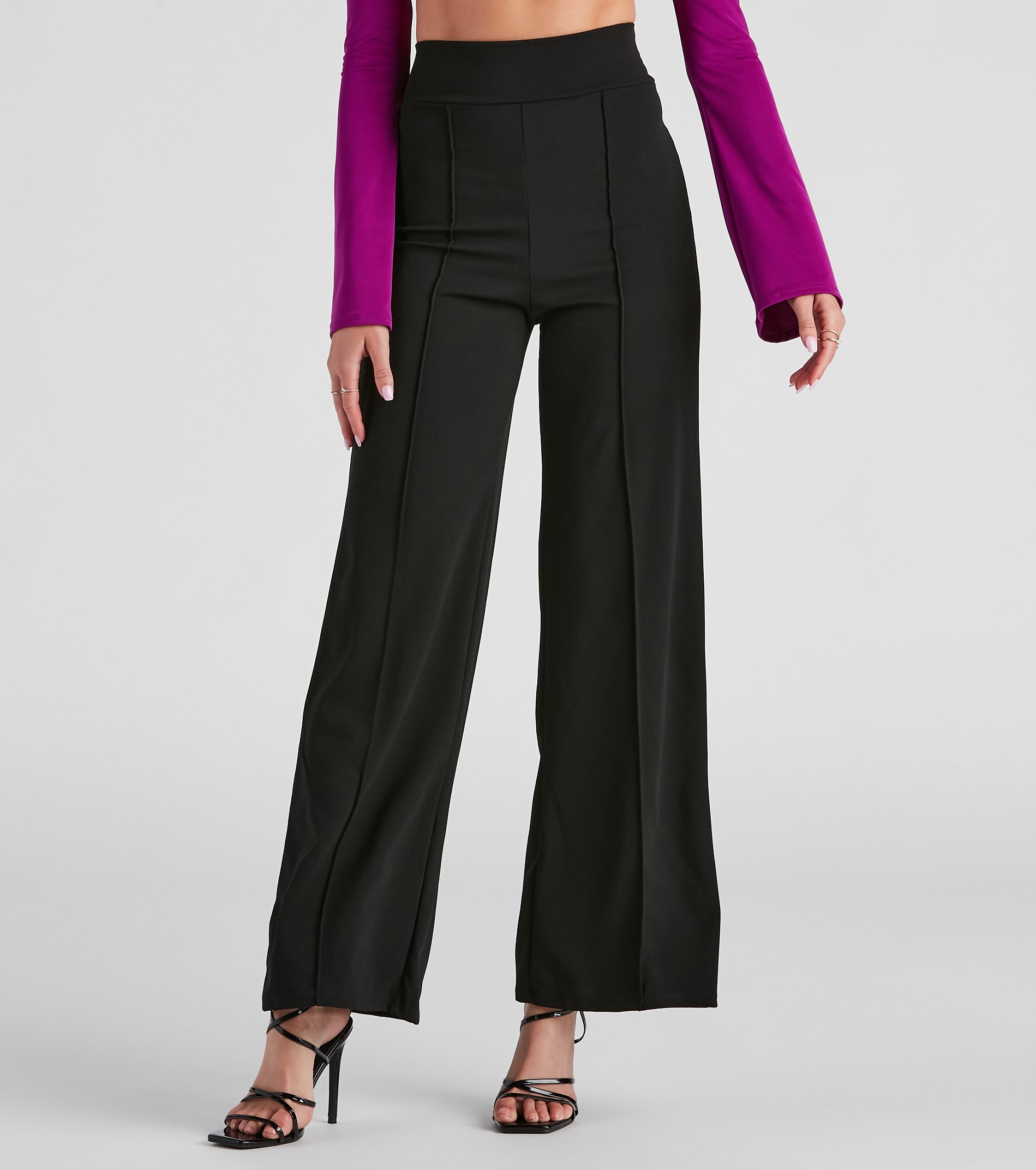 So Chic Crepe Wide-Leg Pants