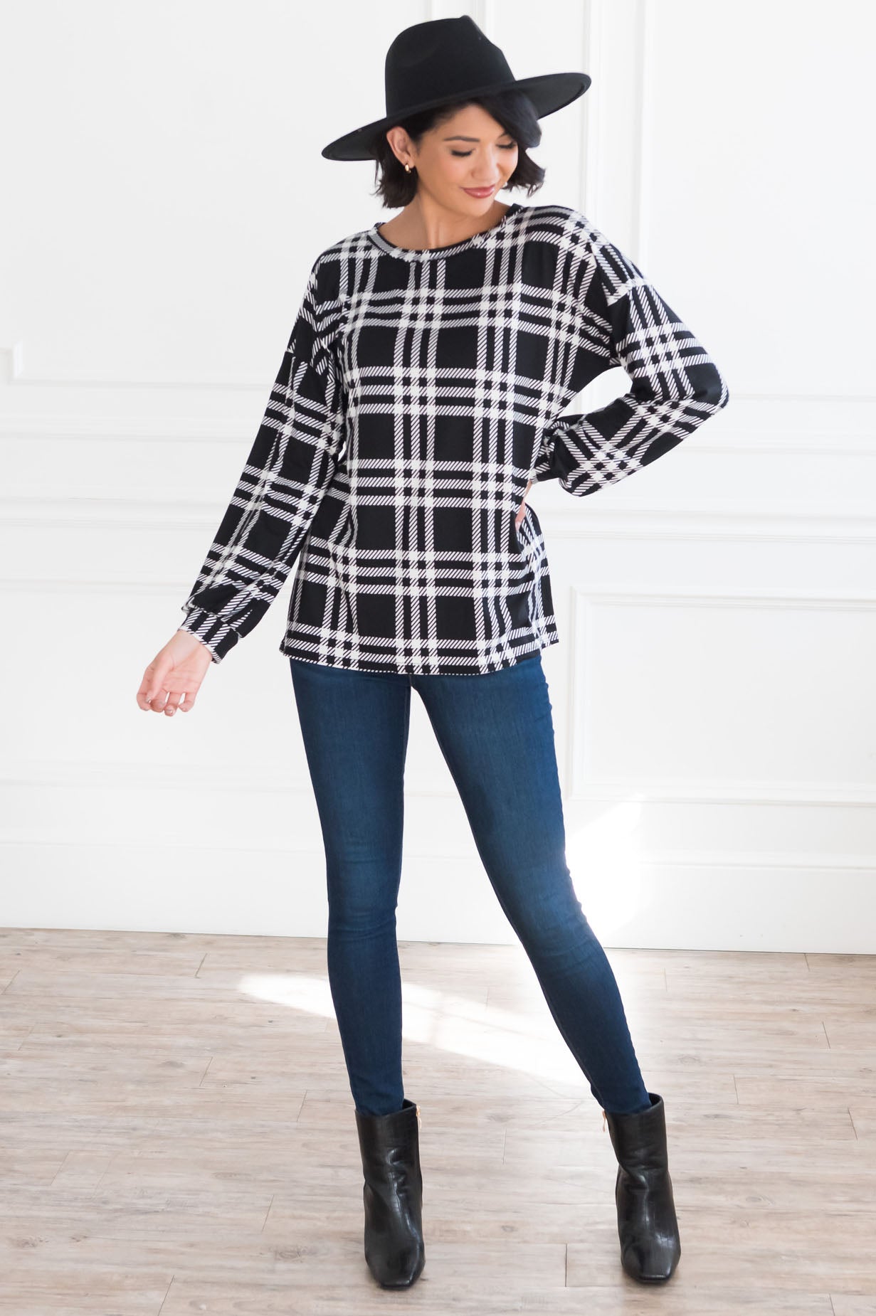 Simple & Sweet Modest Plaid Top