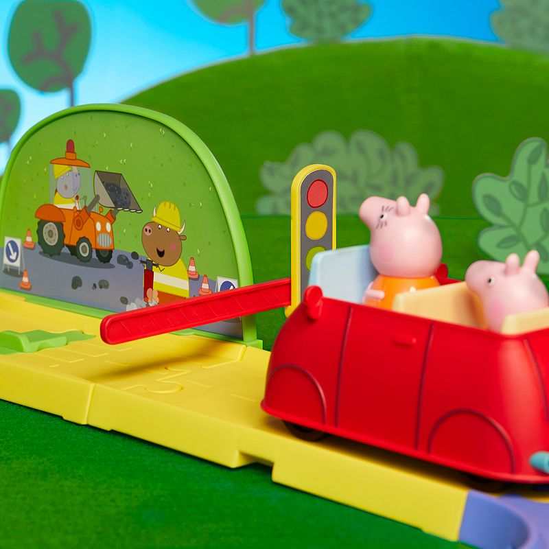 Hasbro Peppa Pig All Around Peppa's Town