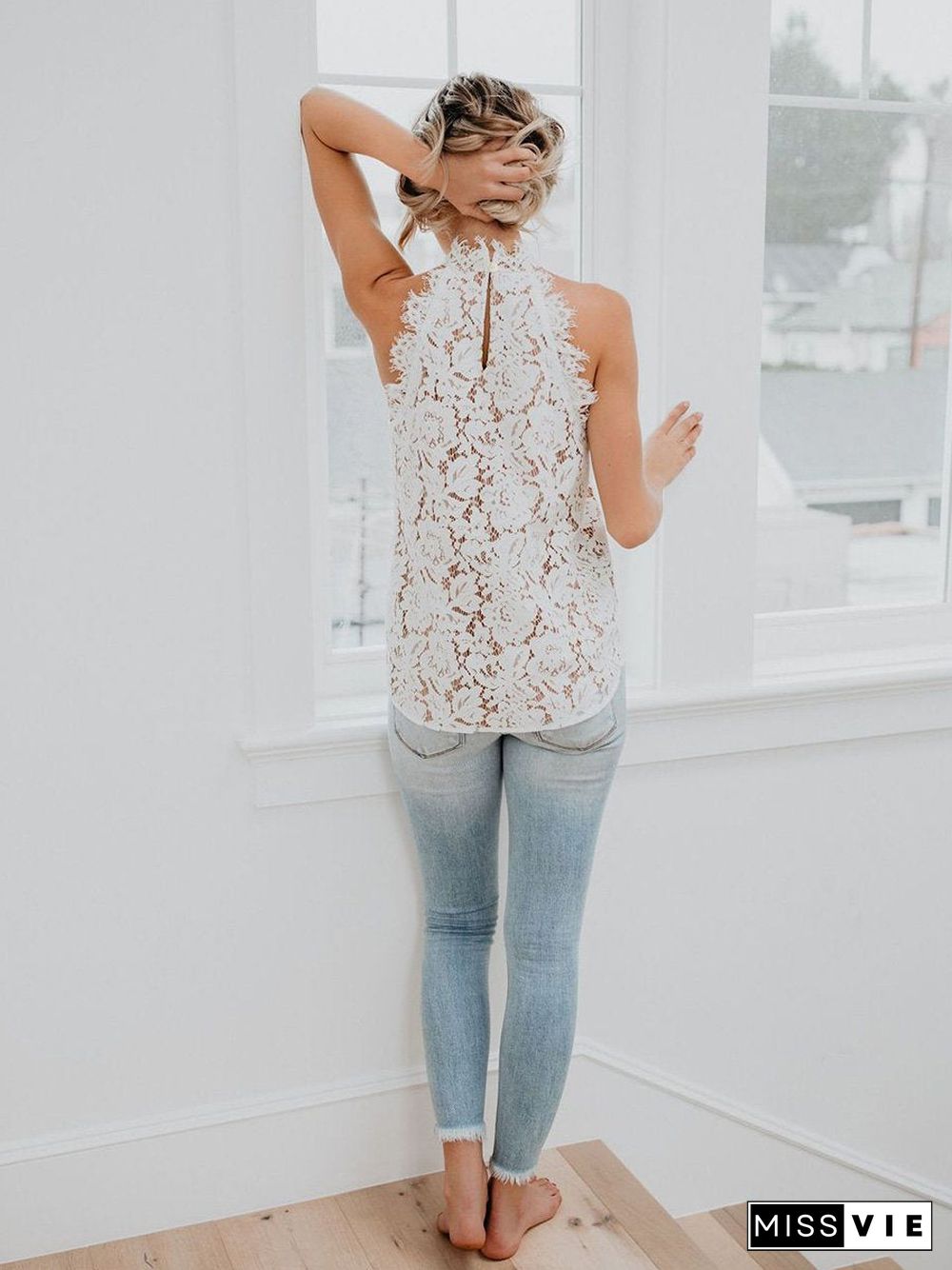 Lace Sleeveless Tank Top