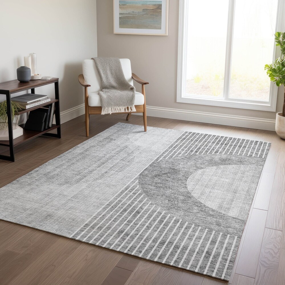 Machine Washable Indoor/ Outdoor Chantille Contemporary Geo Rug