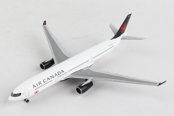 Herpa Air Canada A330 300 1/500  HE534116