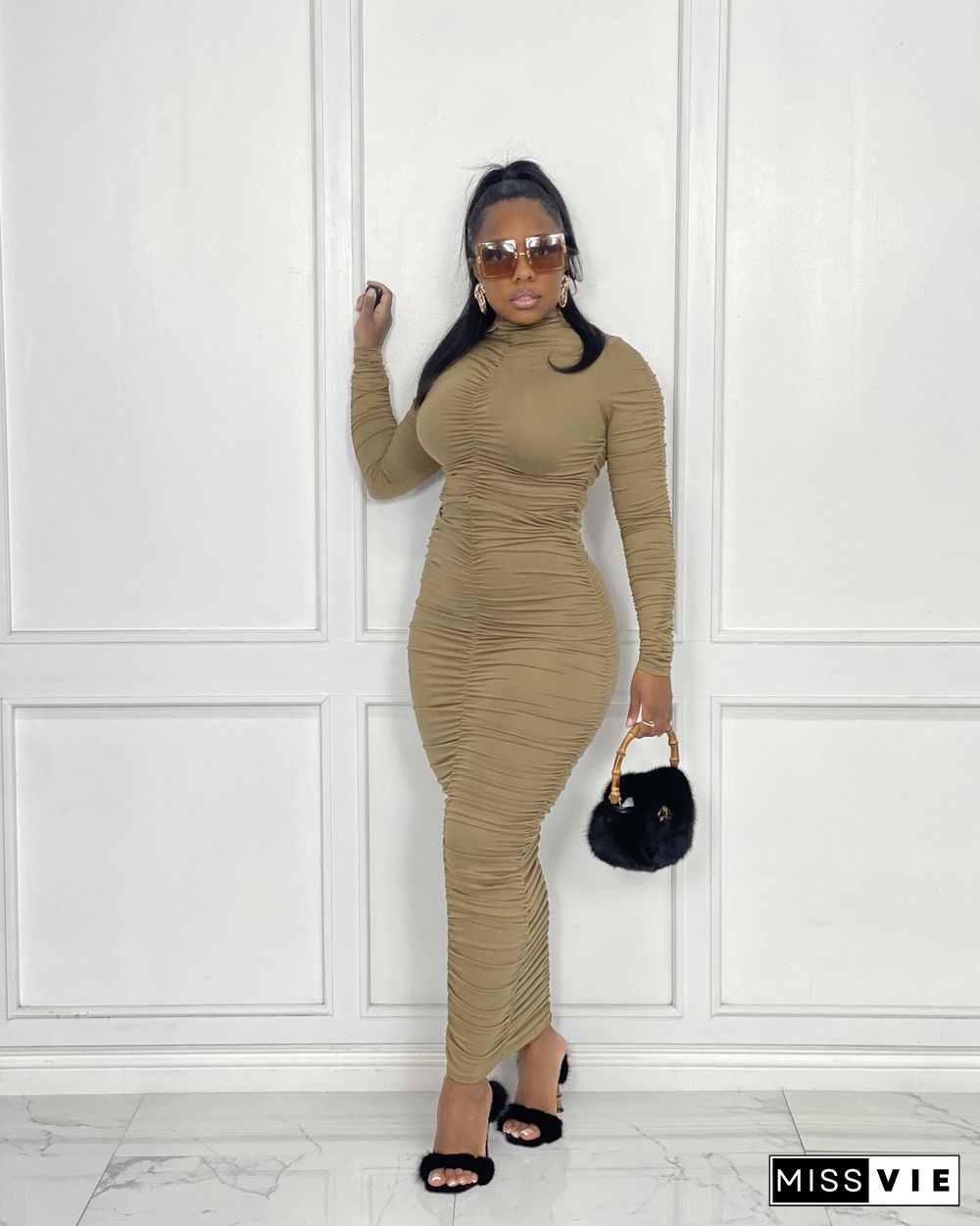 New Solid Color Pleated Long-sleeved Dress