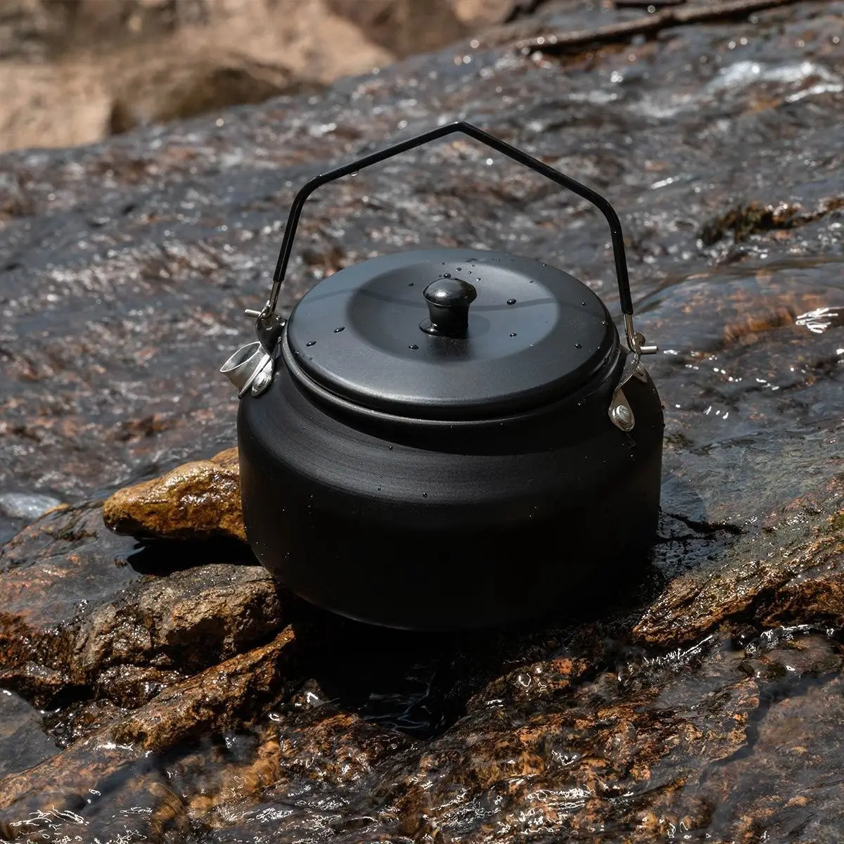 New Style Outdoor Multifunctional Picnic Camping Teapot Lightweight Durable Portable Aluminum Kettle