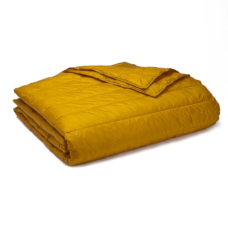 Perform PUFF Ultralight Down Alternative Indoor / Outdoor Blanket