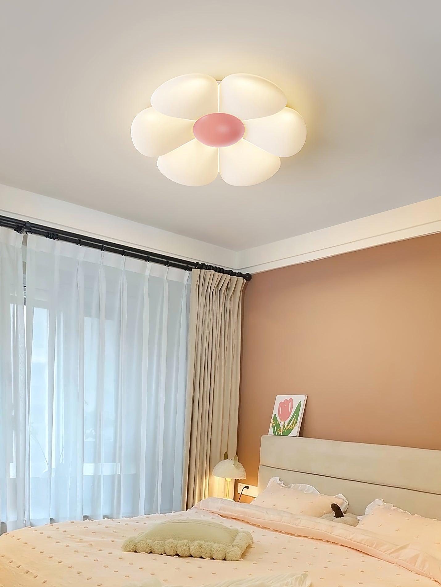 Six-leaf Flower Kids Room Ceiling Lamp