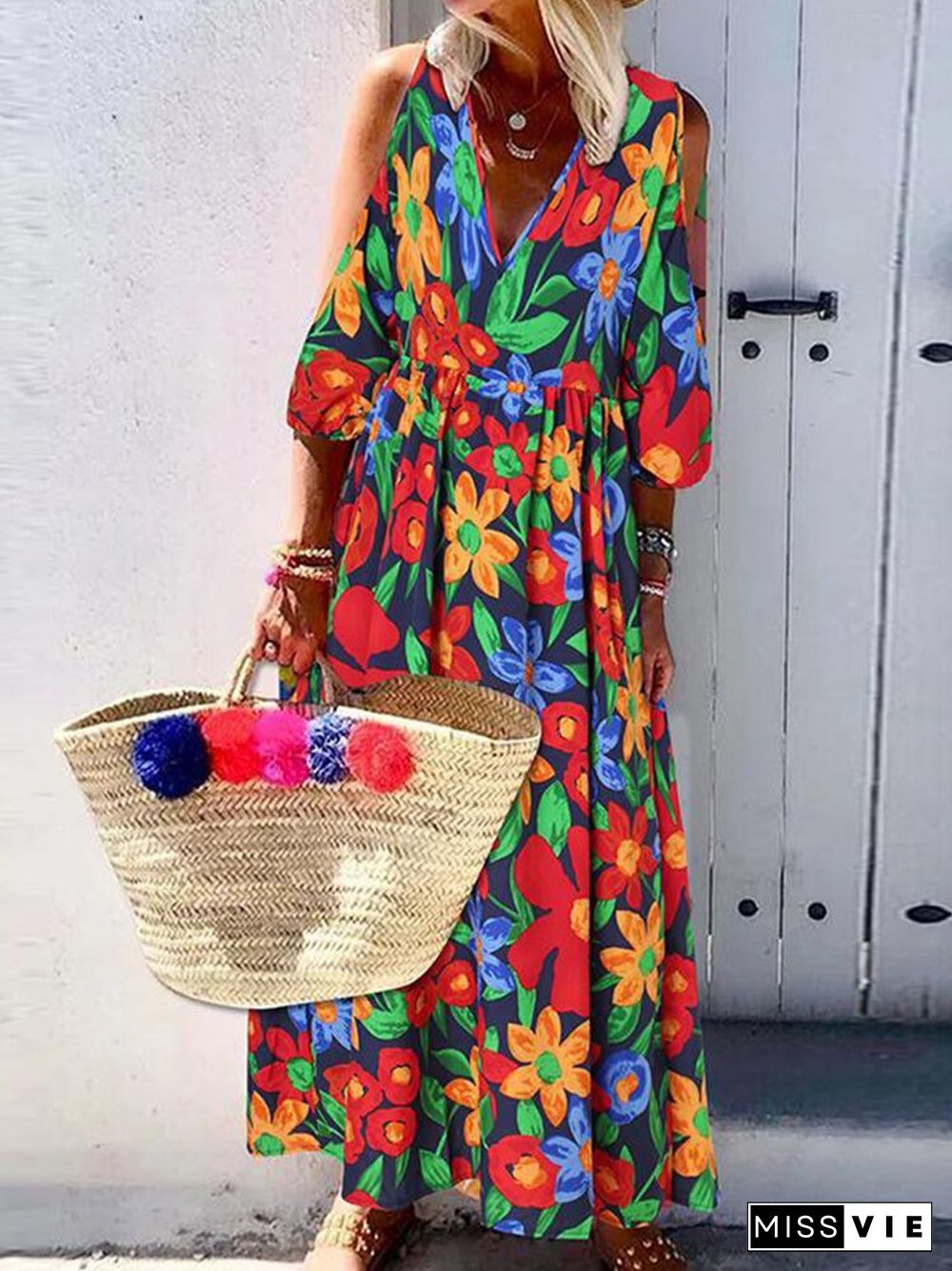 Colorful Print Pattern Casual Beach Swing Women Dresses Midi Sleeve Off Shoulder Loose Waist Dress Sexy V-Neck Boho Dress Summer