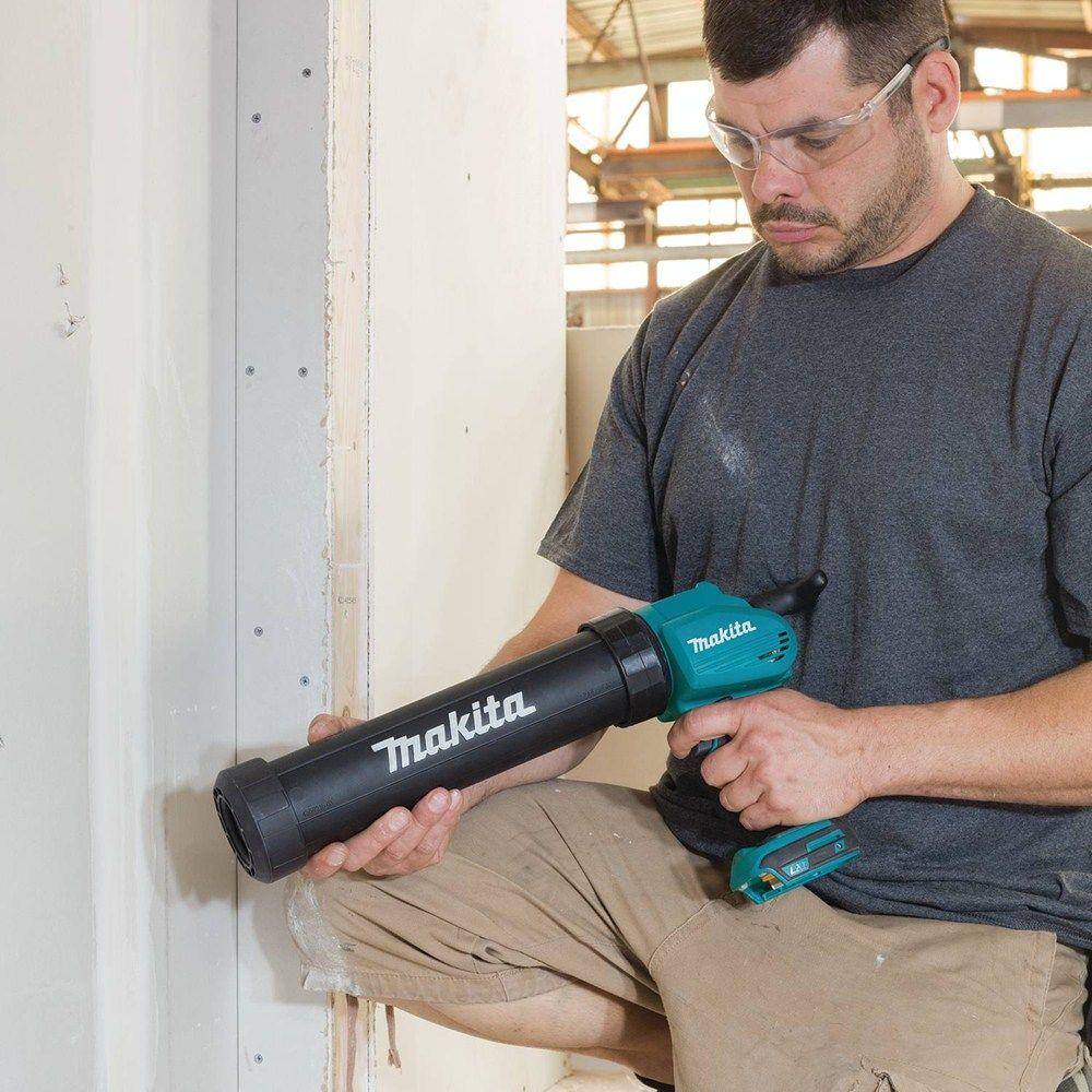 Makita 18V LXT Lithium-Ion Cordless 29 oz. Caulk and Adhesive Gun (Tool-Only) XGC01ZC