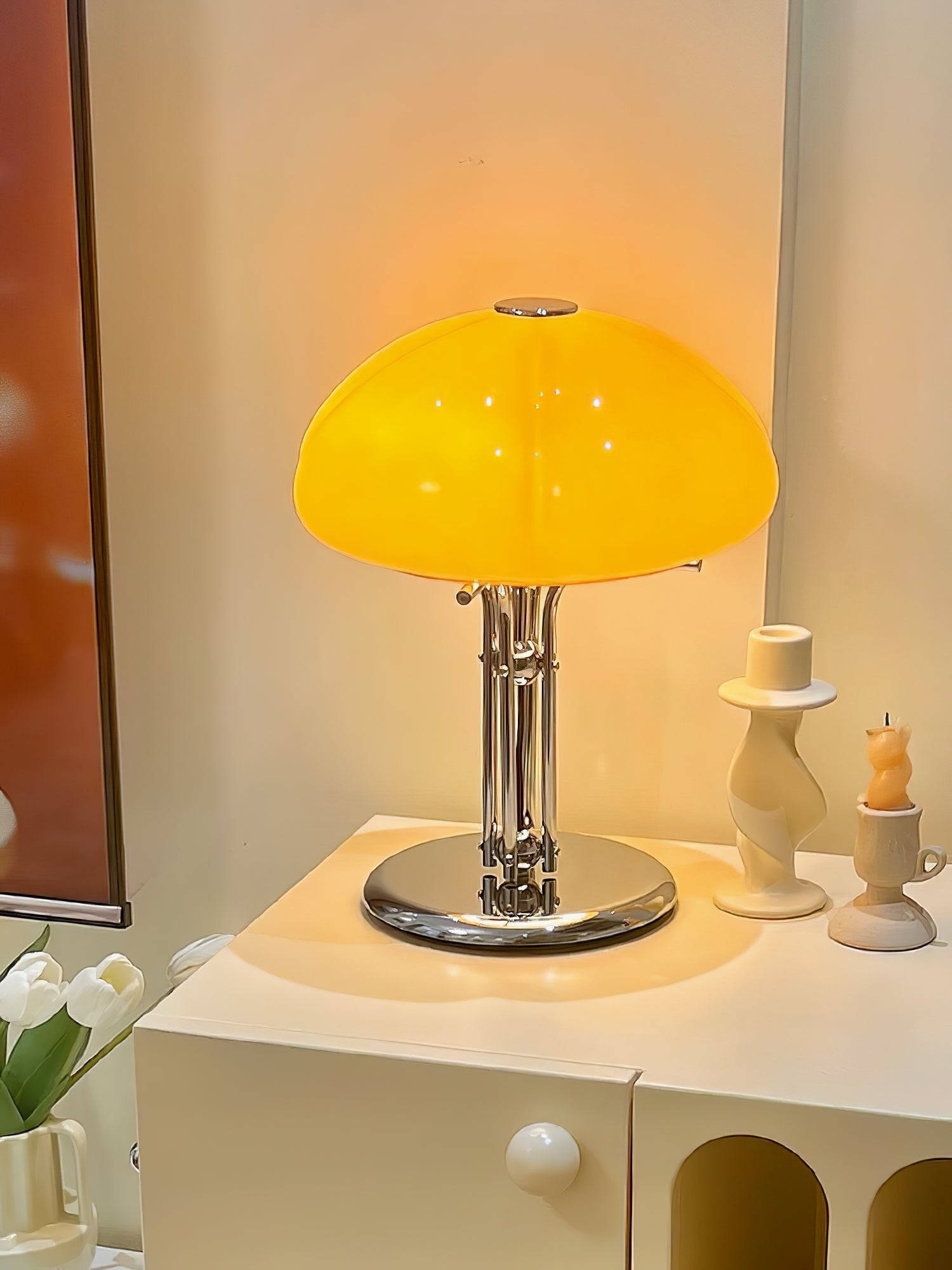 Mushroom Bauhaus Table Lamp