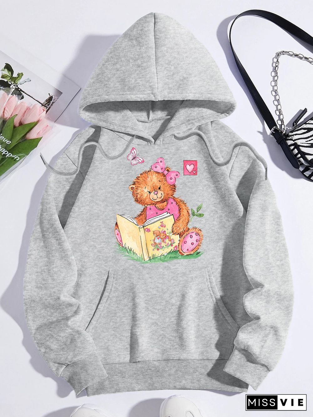 Printed on front Kangaroo Pocket Hoodie Long Sleeve for Women Pattern Pink Bear Reading