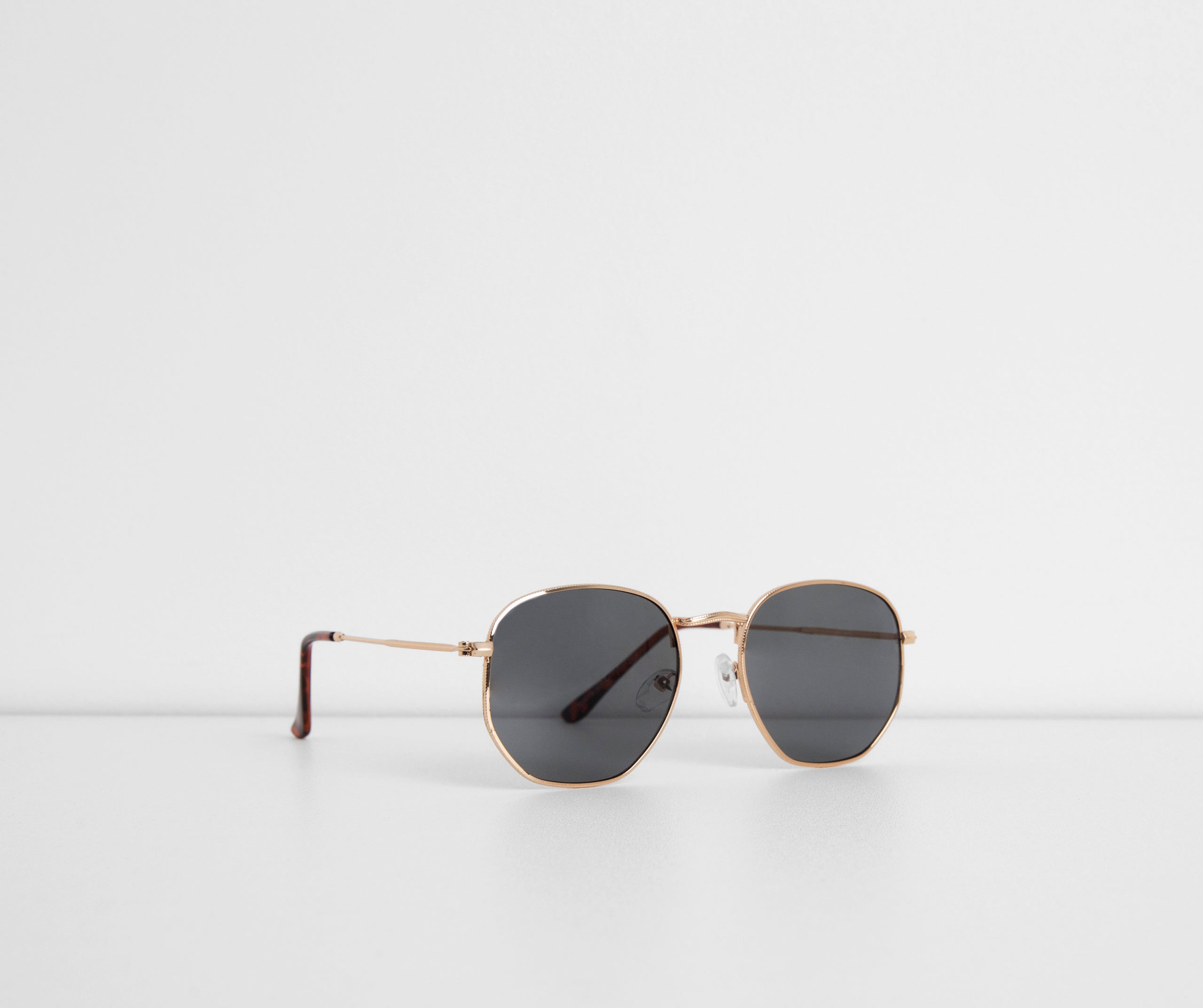 Back At It Hexagon Round Sunglasses