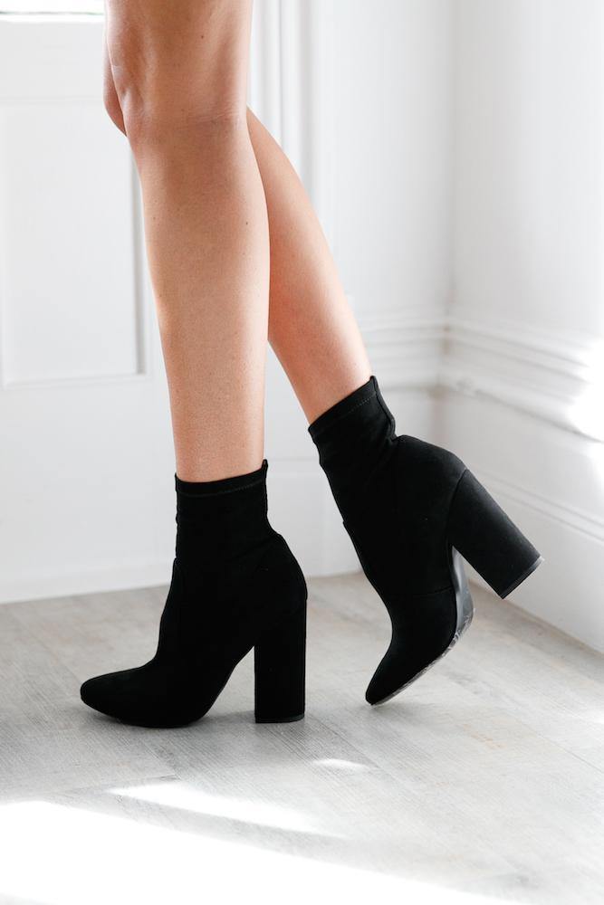 LIPSTIK Void Boot Black