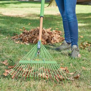 Ames 54 in. 22-Tine HardwoodSteel Handle Steel Leaf Rake 20201033