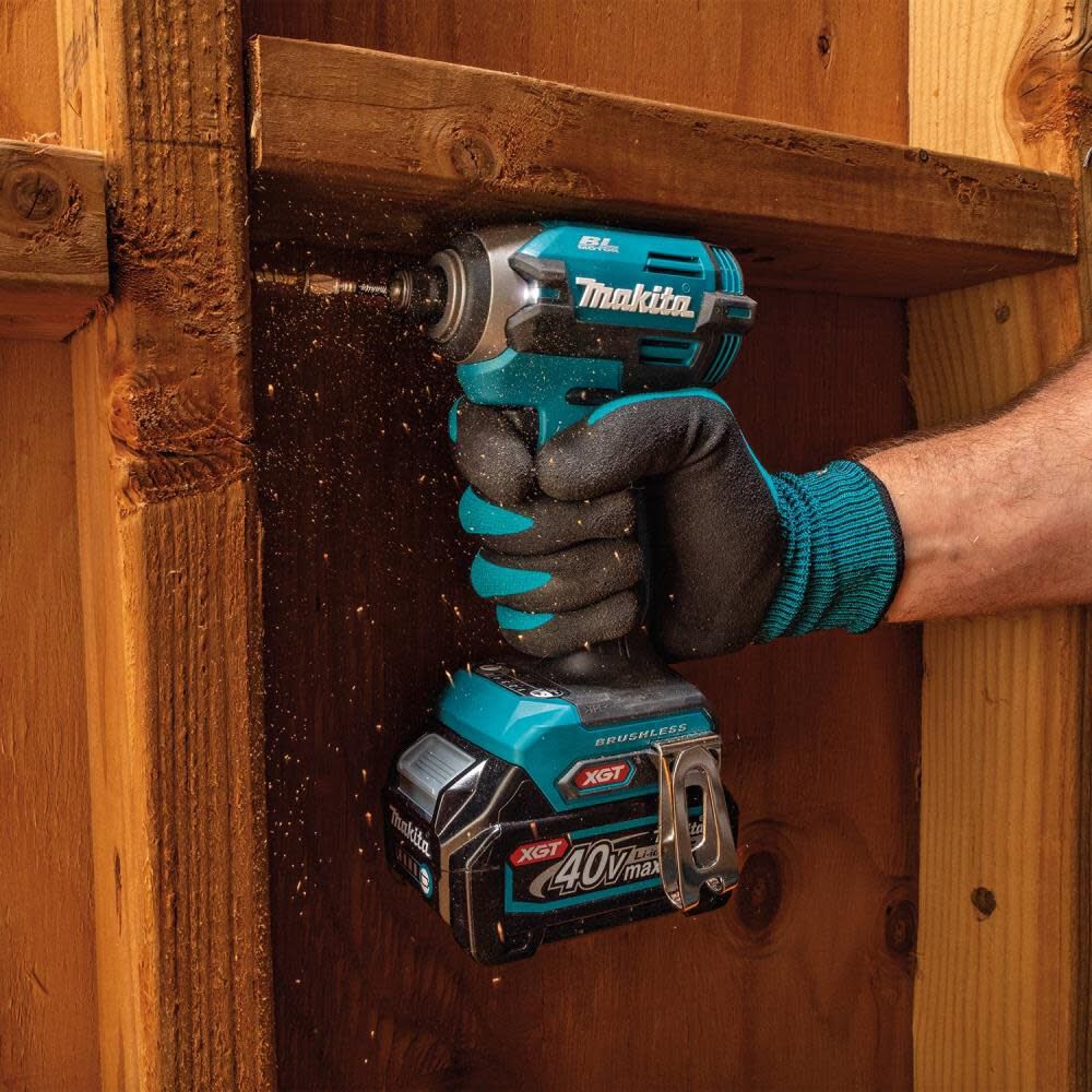 Makita 40V max XGT Impact Driver 2.5Ah Kit GDT02D from Makita