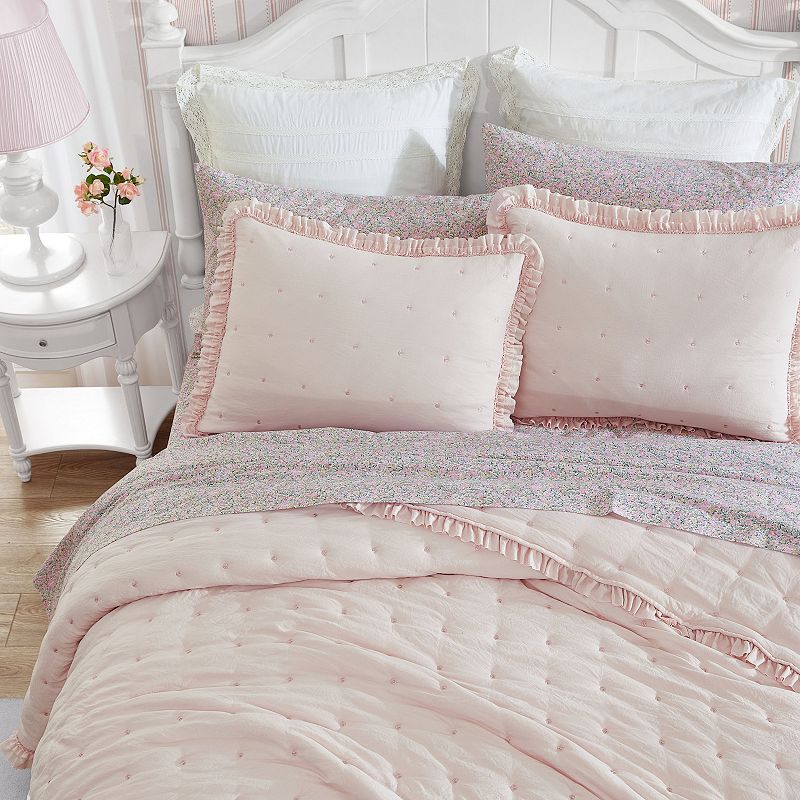 Laura Ashley Hailee Quilt Set