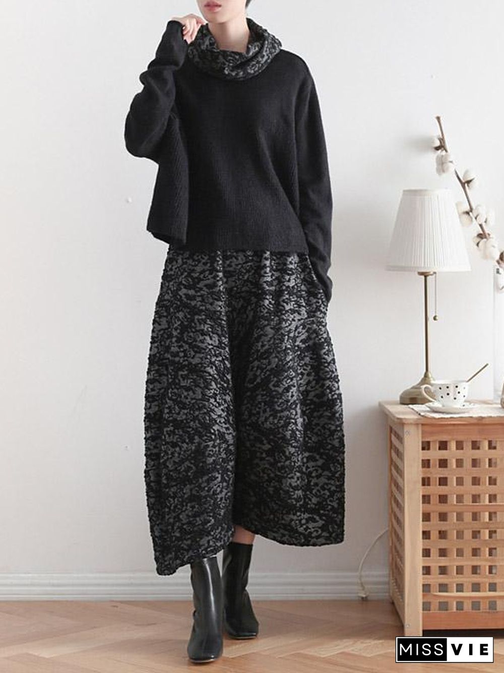 Vintage Loose Thickening Jacquard Nine-Quarter Pants