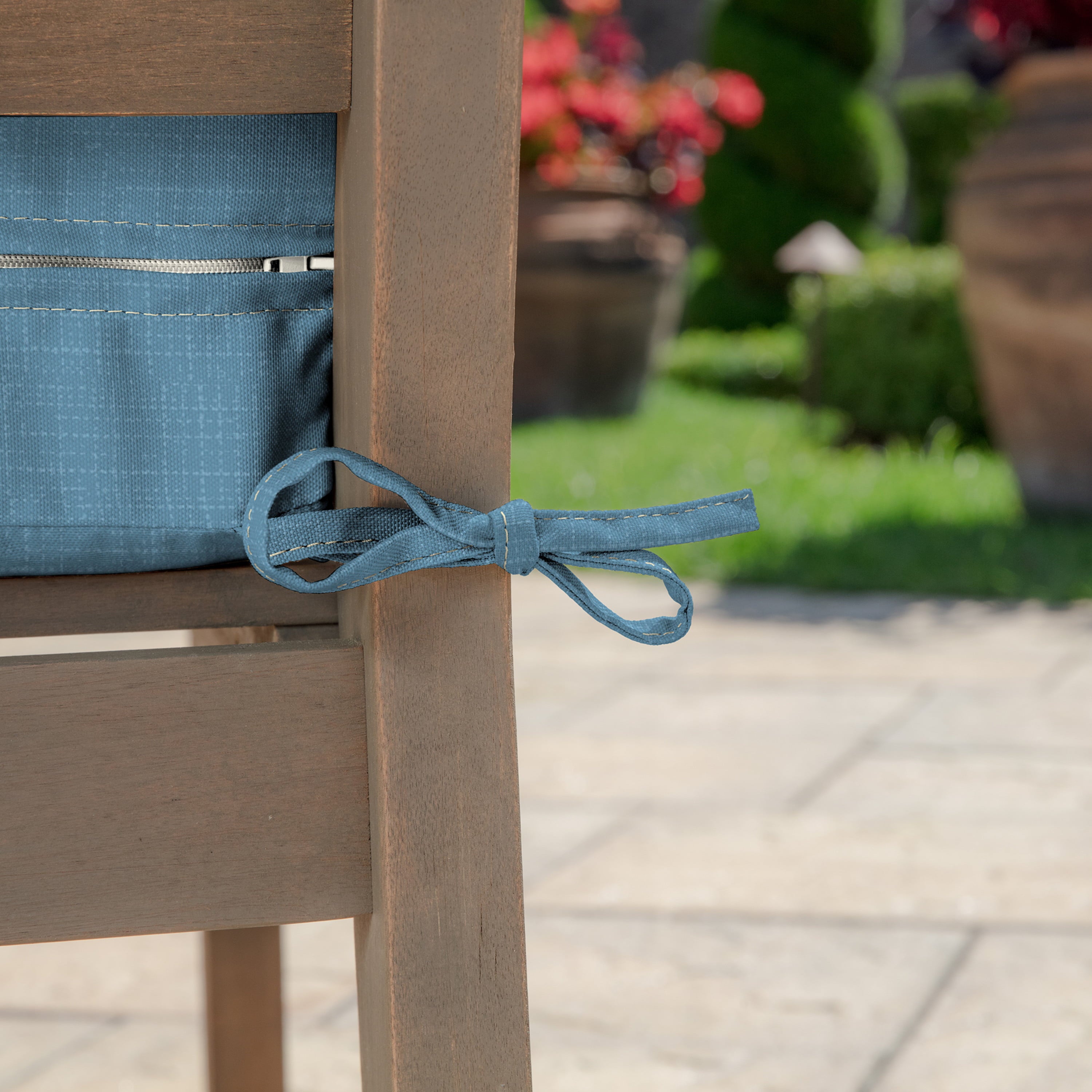 Arden Selections Outdoor Deep Seating Cushion Set 24 x 24， French Blue Linen Stripe