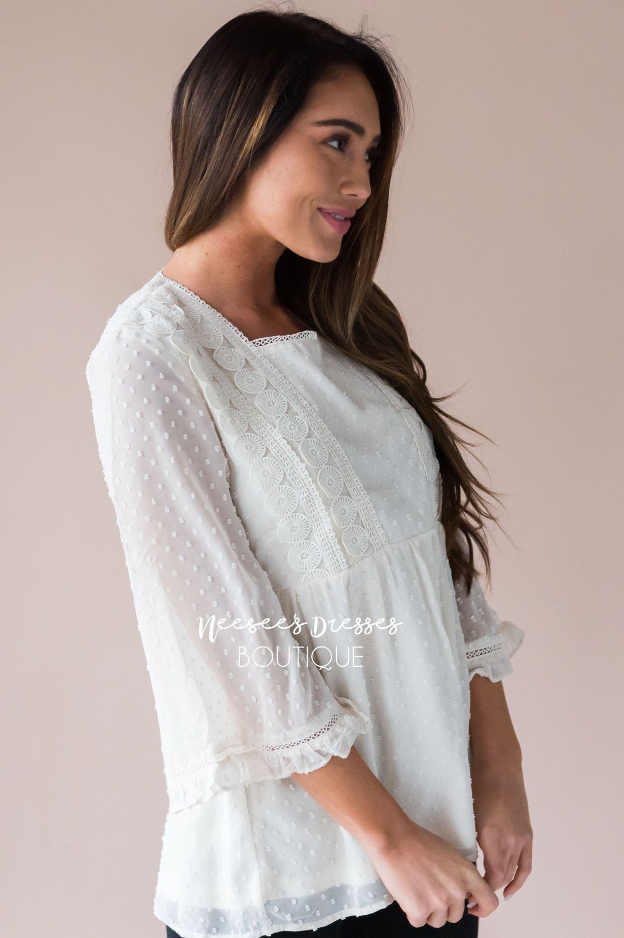 Dotted Crochet Trim Gathered Waist Blouse