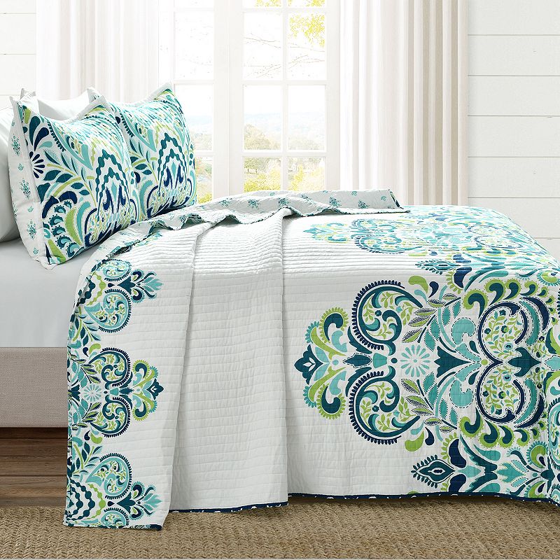 Lush Decor Clara Quilt Set