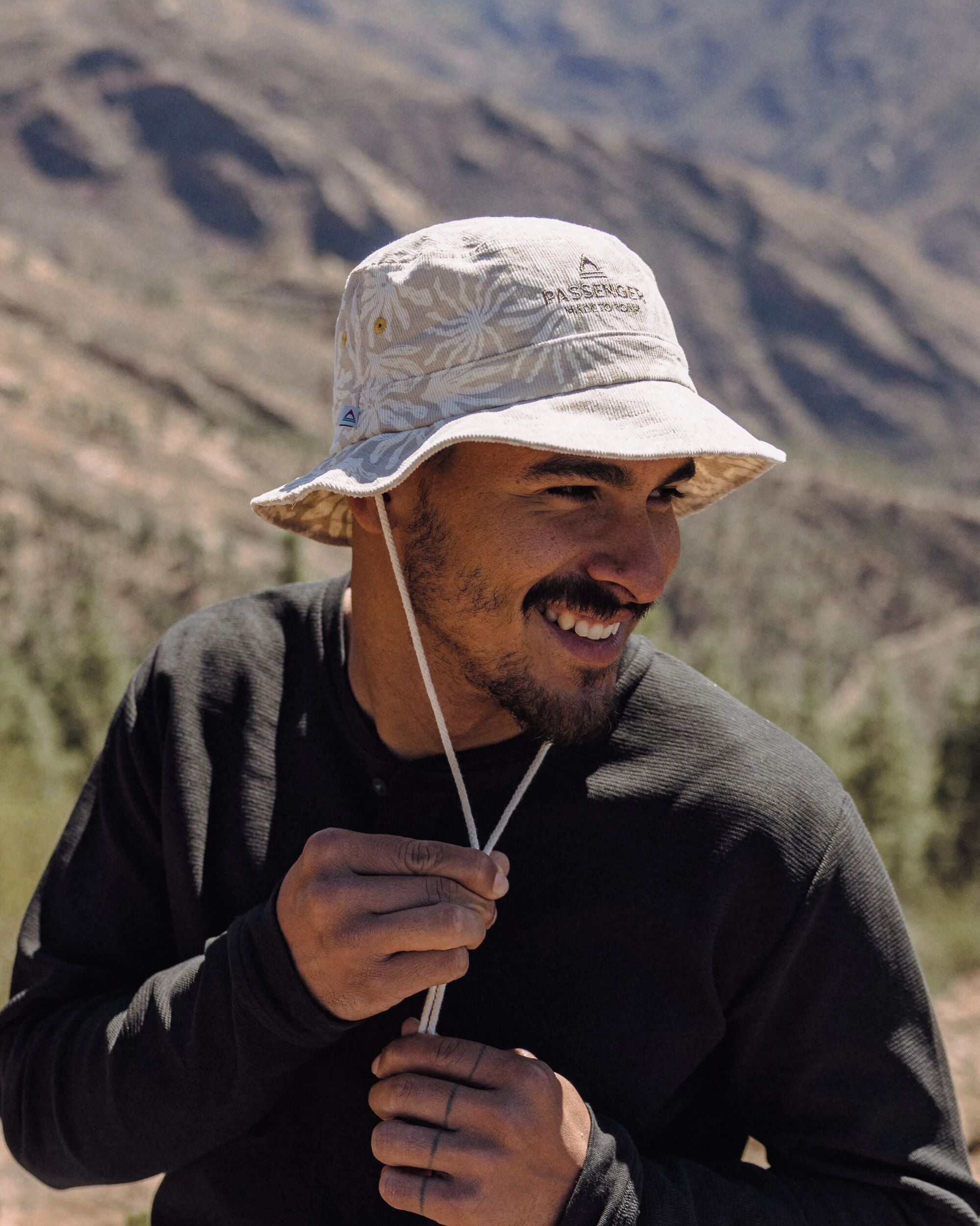 Seaweed Organic Cotton Bucket Hat - Golden Spice/ Seaweed Pebble Grey