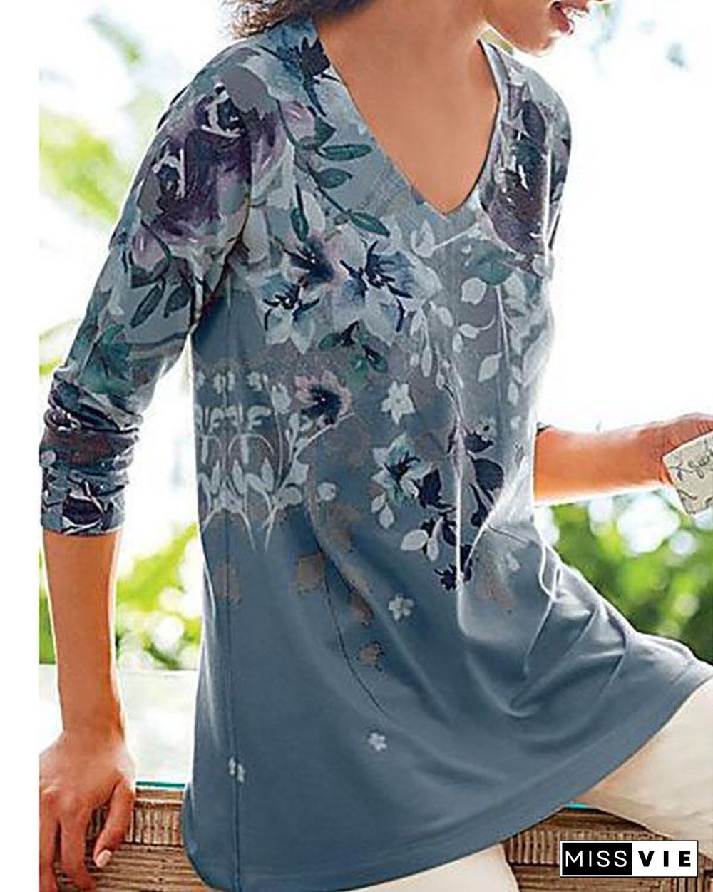 Floral Print V-neck Casual Long Sleeves T-shirts