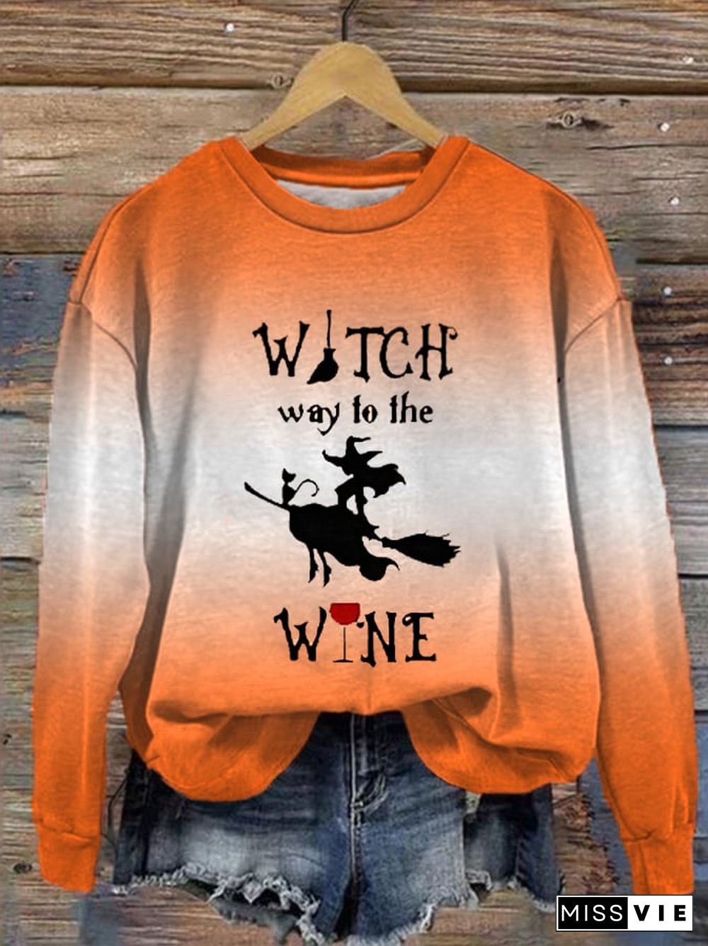 Women's Halloween Witch Way To The Wine Gradient Color Printed Sweatshirt