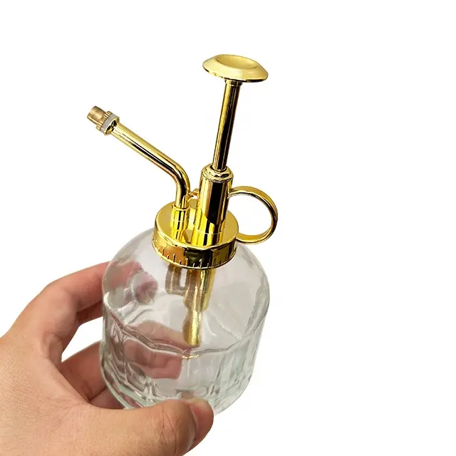 Factory Supply 200ML Gold Color Water Can Plant Mister Bottle With Pump Top Glass Plant Mister