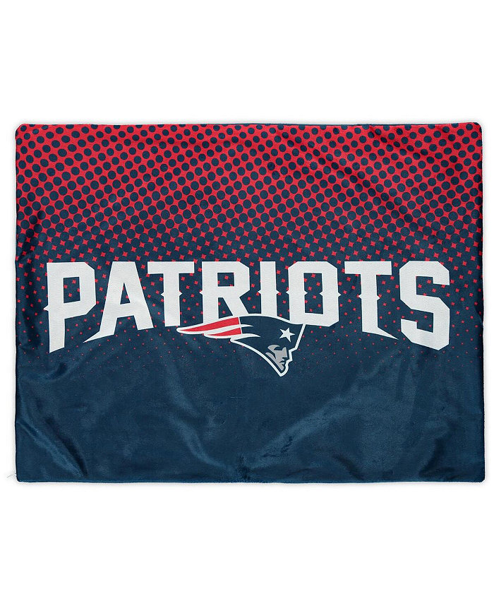 Pegasus Home Fashions New England Patriots Two-Pack Plush Dot Pillow Protectors