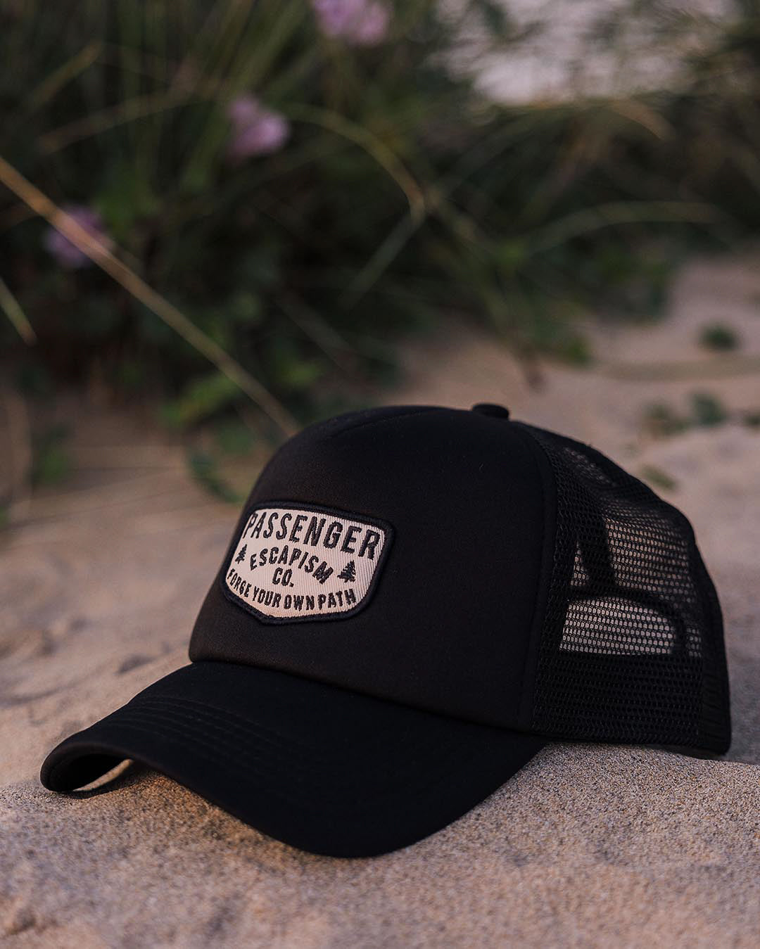 Forge Snapback Trucker Cap - Black