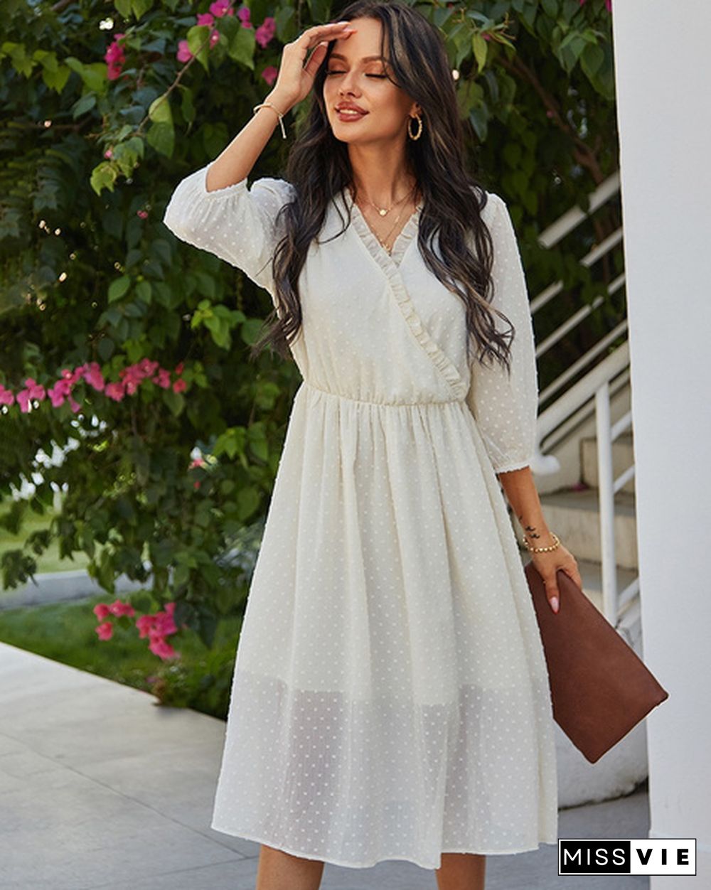 Spring and Summer Women Fashion Chiffon Dress V-neck Middle Sleeve Slim Waist Dress Long Skirt (5 Colors)