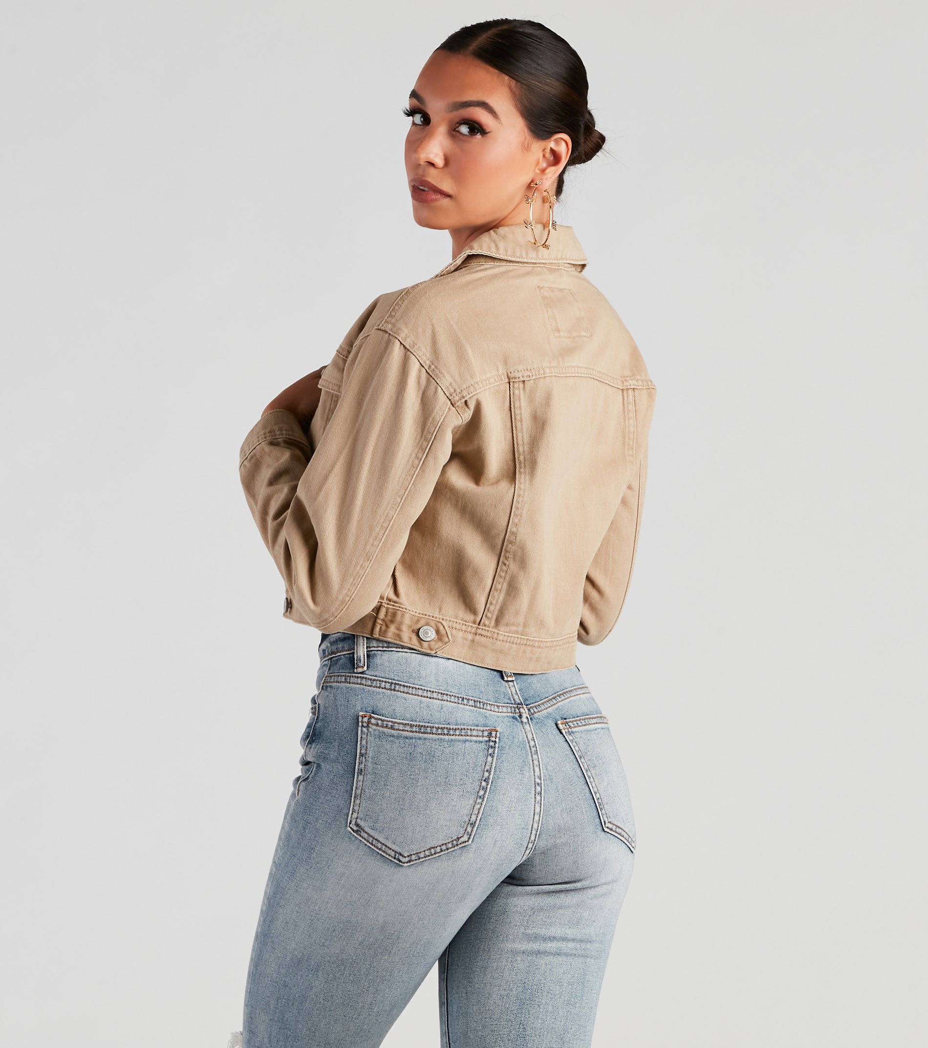 Casual Cropped Denim Trucker Jacket