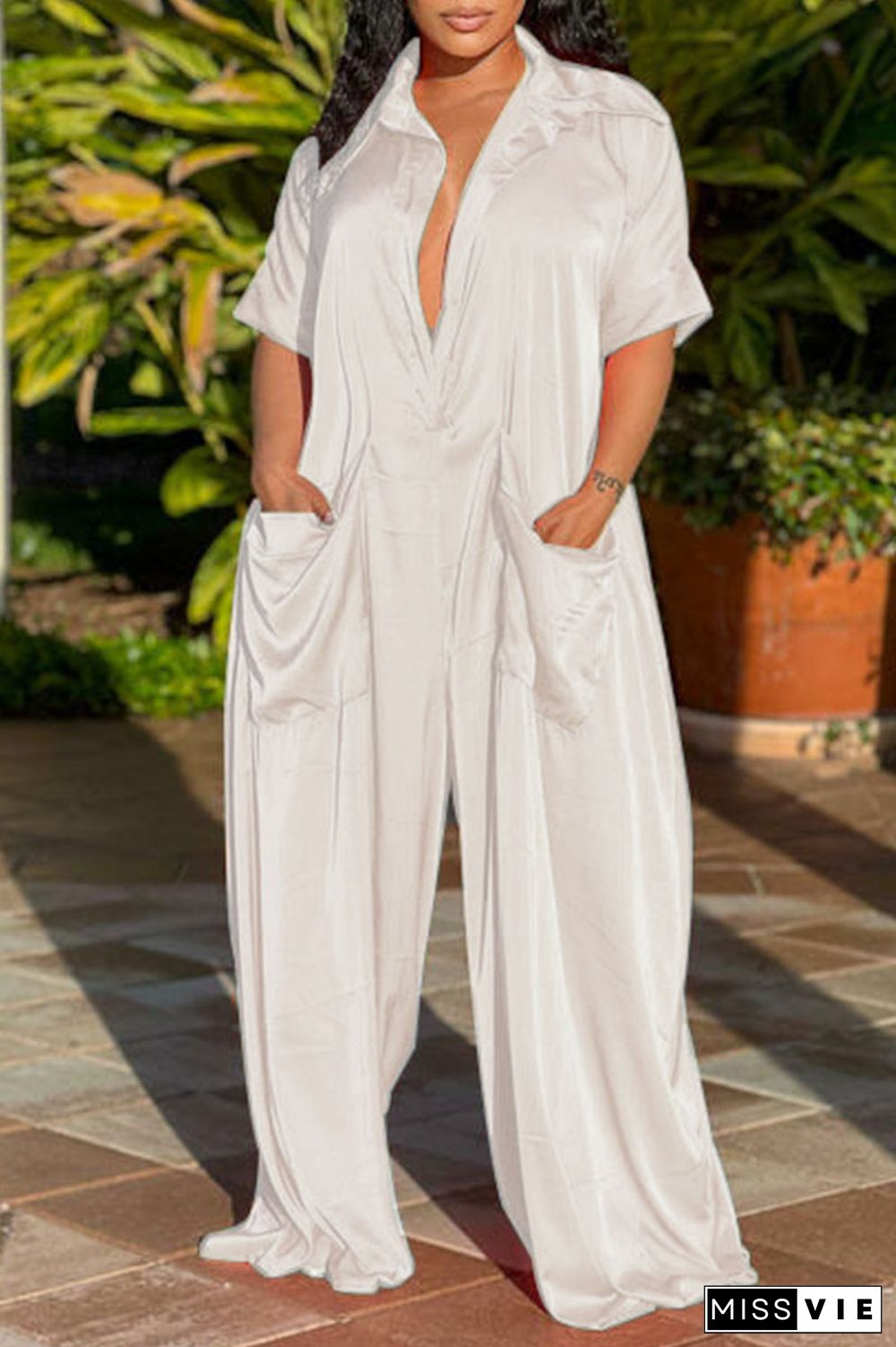 White Casual Street Solid Patchwork Pocket V Neck Loose Jumpsuits