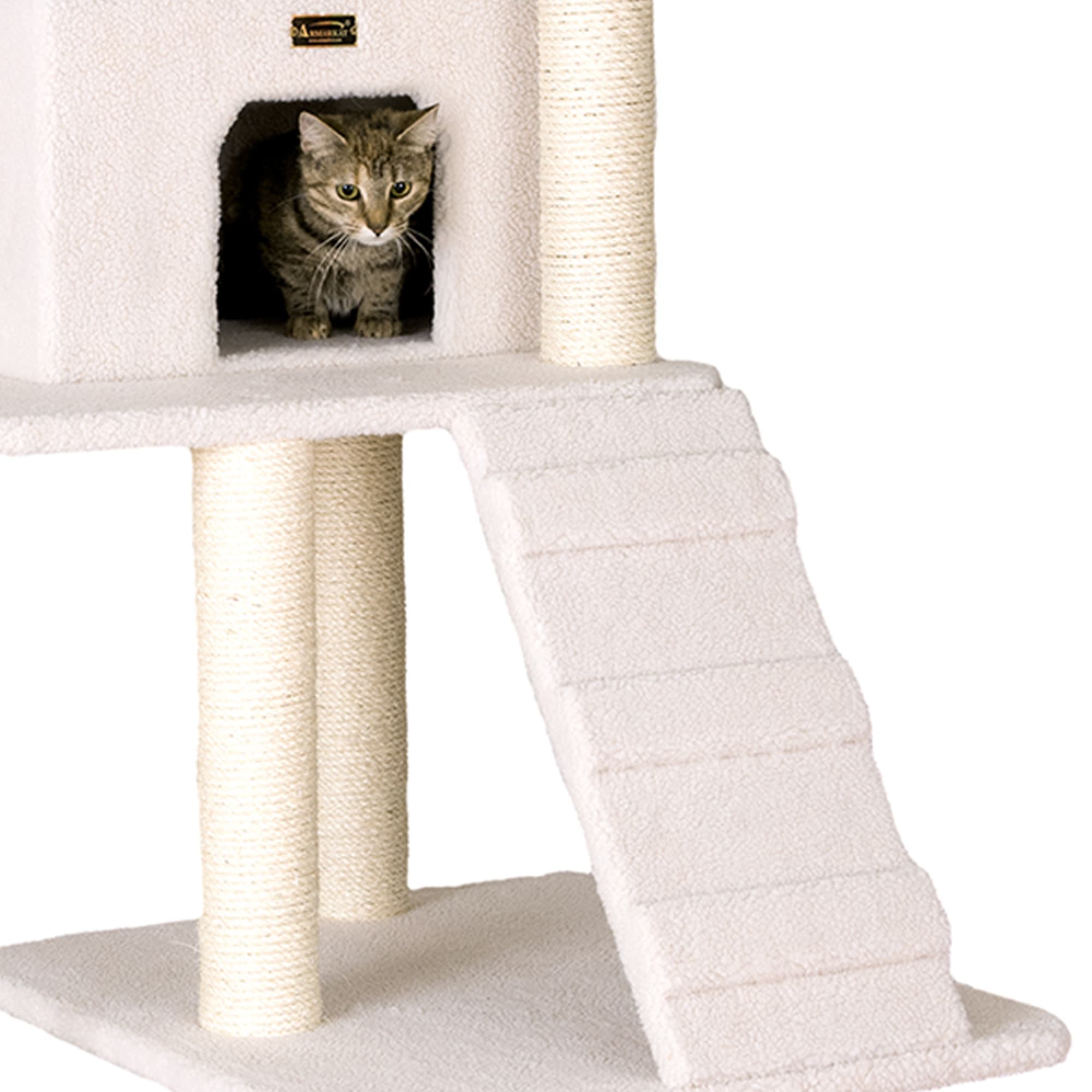 Armarkat Classic Model B8201 Real Wood Cat Tree， 82