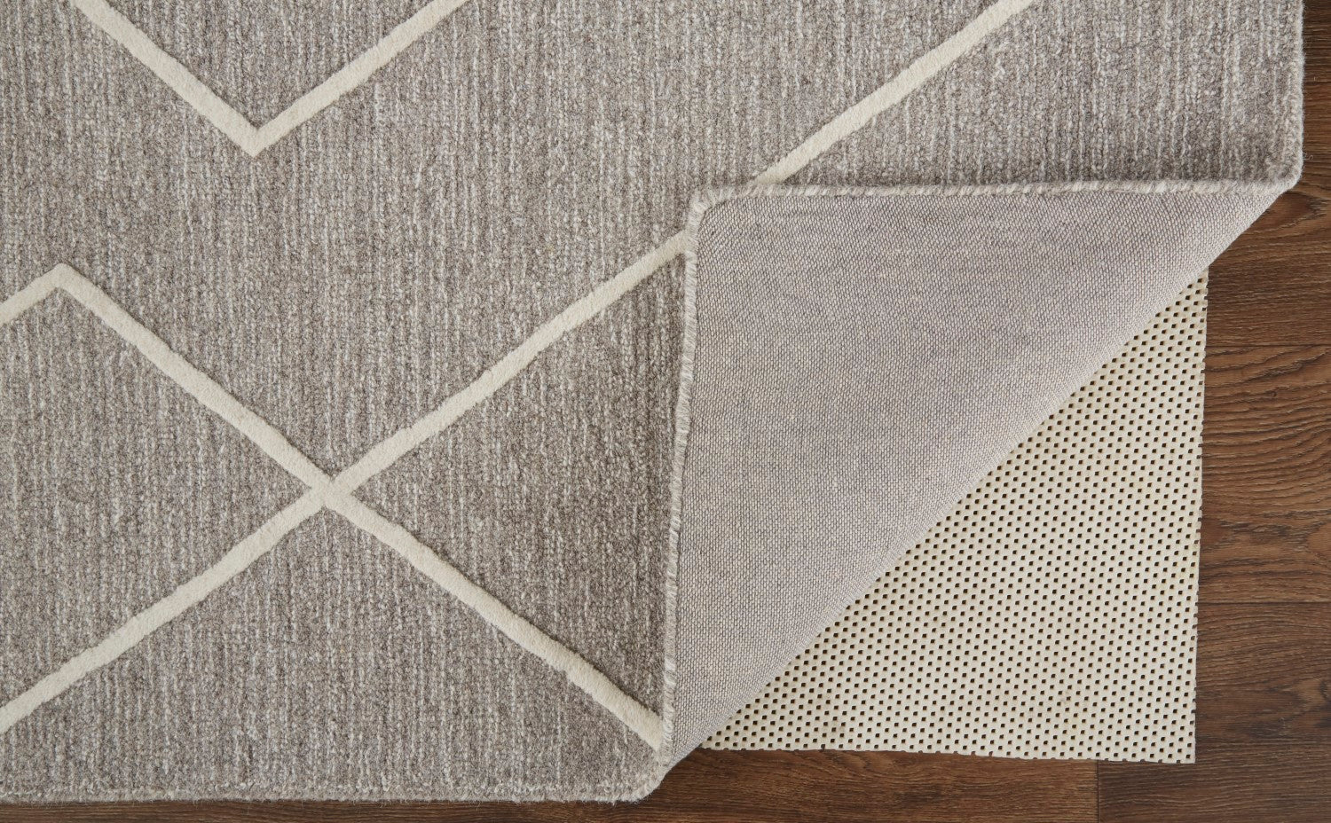 Euclid Hand Tufted Gray / Ivory Rug