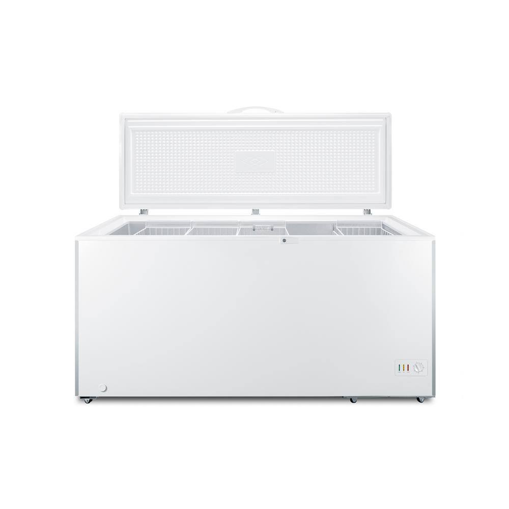 Summit Appliance 17.2 cu. ft. Manual Defrost Chest Freezer in White SCFM183