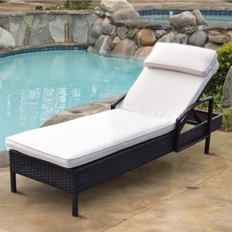 Outdoor Brown Wicker Rattan Sunloungers