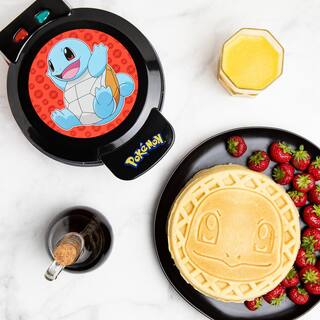 Uncanny Brands Pokemon 900 W 'Squirtle' Black American Round Waffle Maker WM1-POK-SQU